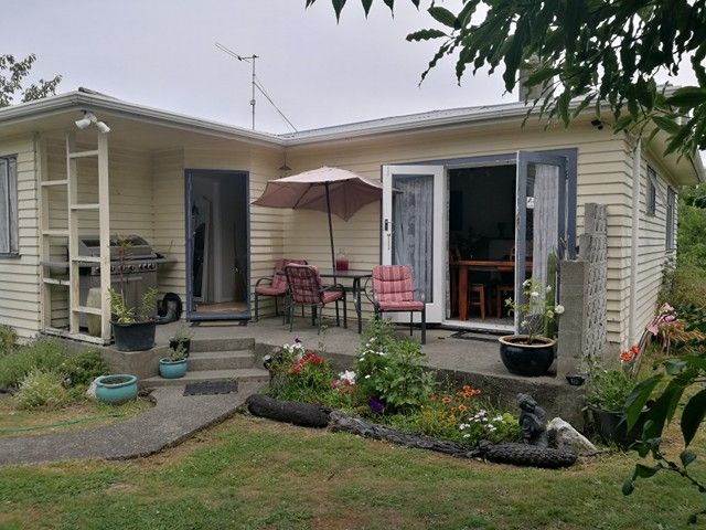 4 Card Crescent, Featherston, South Wairarapa District