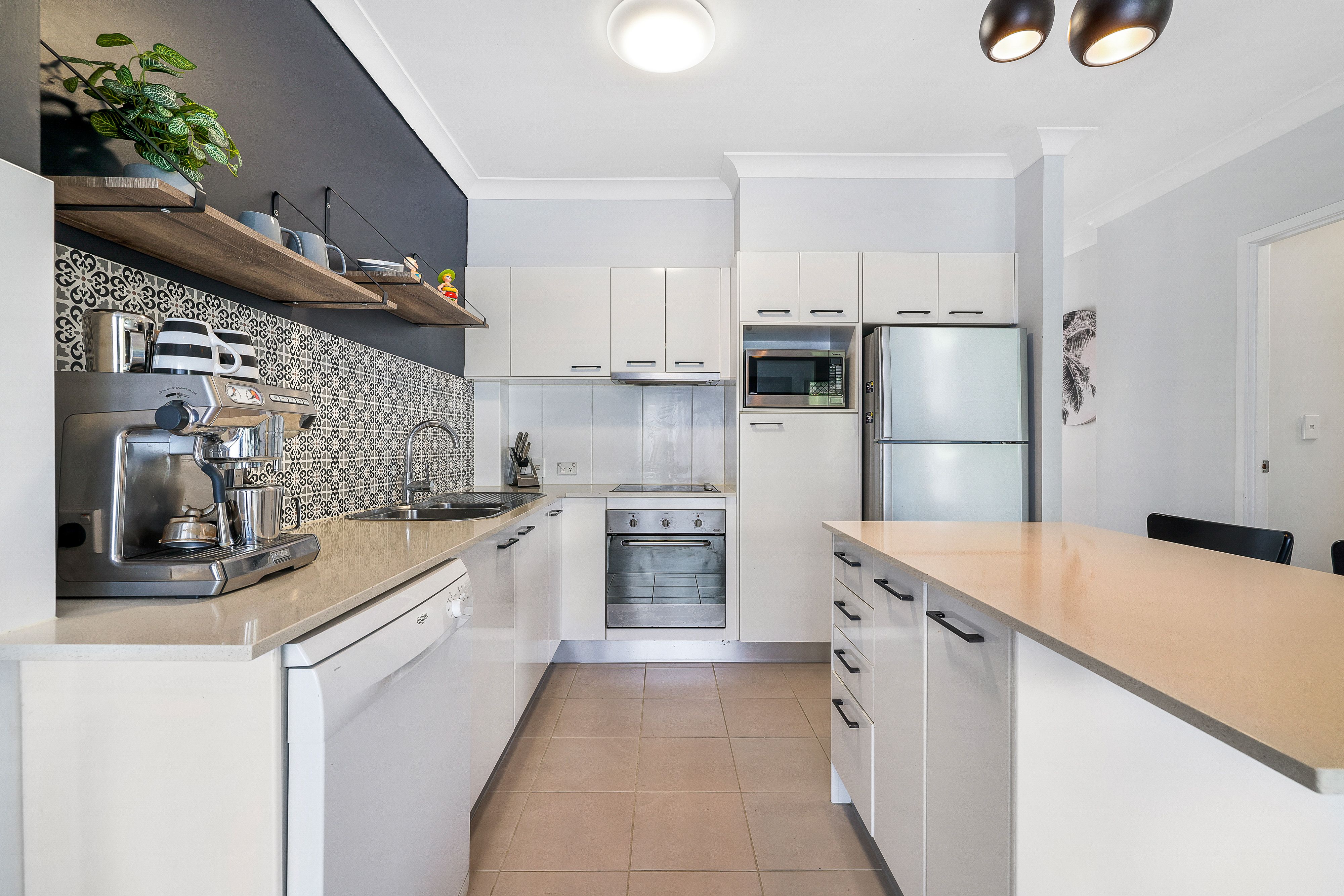 9/139 Cotlew Street, Ashmore, QLD 4214