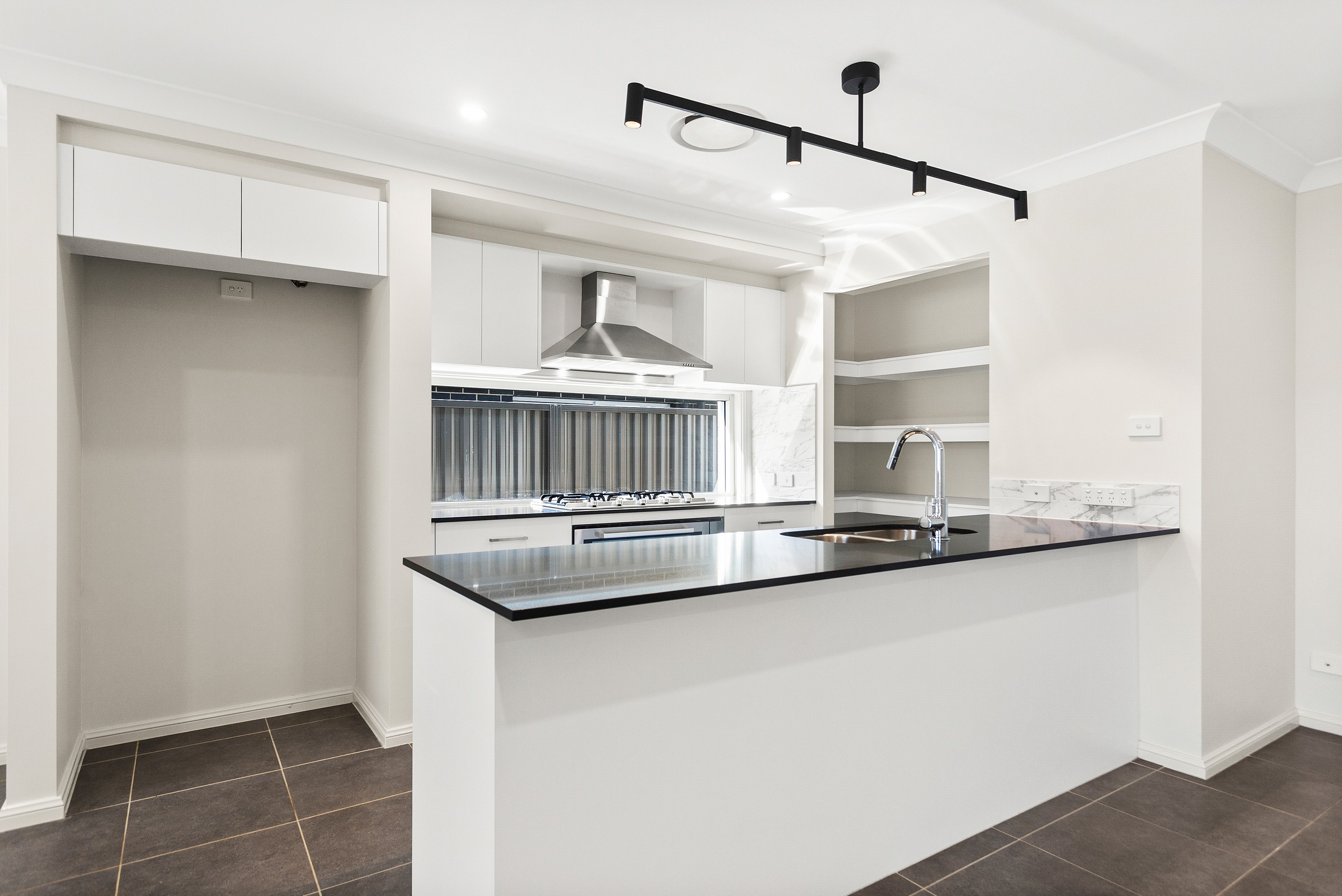 9 Dairyman Place, Calderwood, NSW 2527