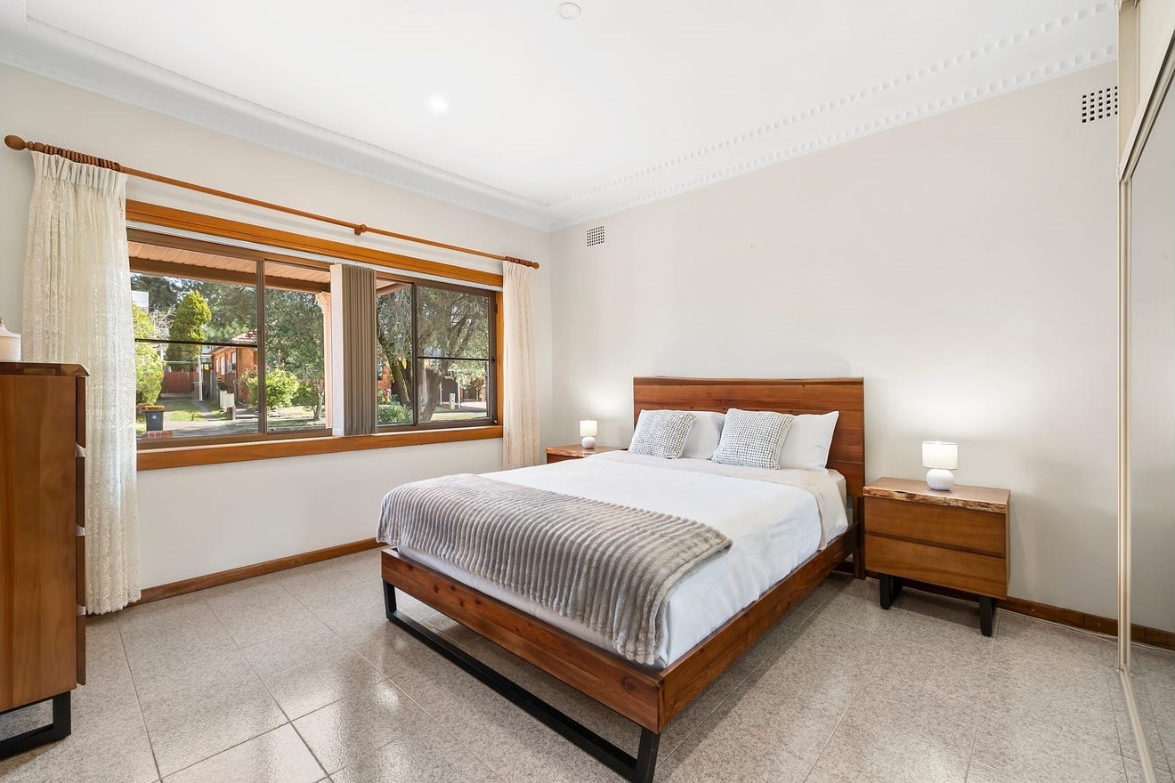 60 Paxton Avenue, Belmore, NSW 2192