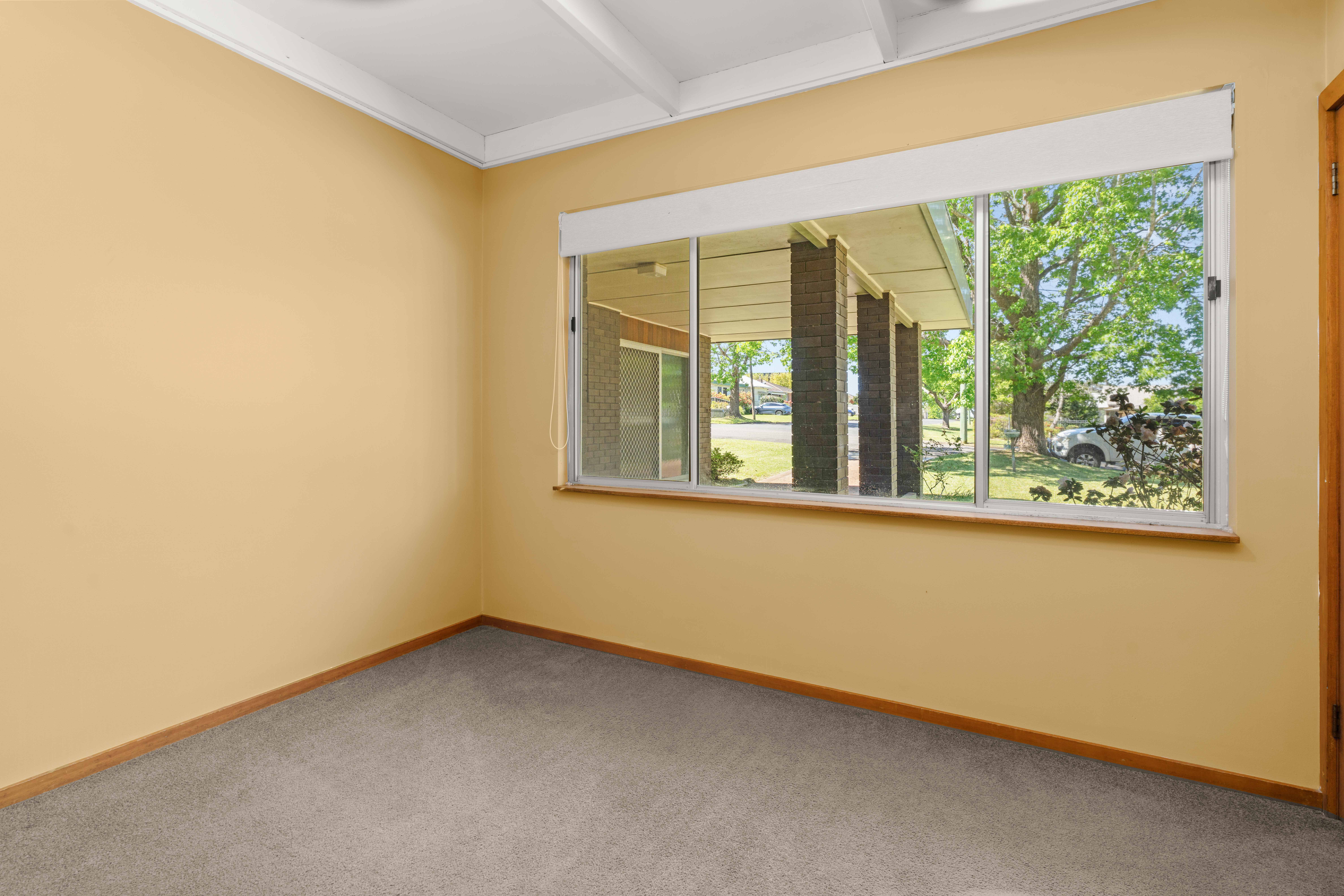 153 Osborne Street — photo 7 of 22