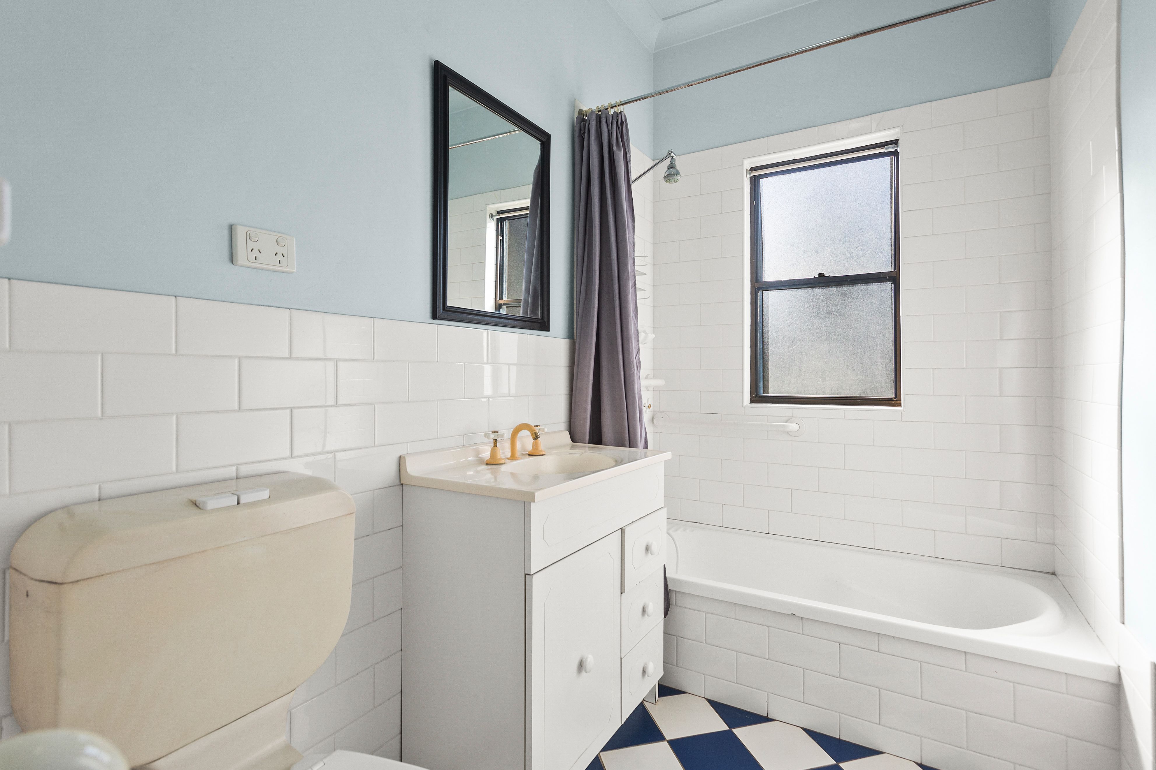 69 Addison Street — photo 6 of 12