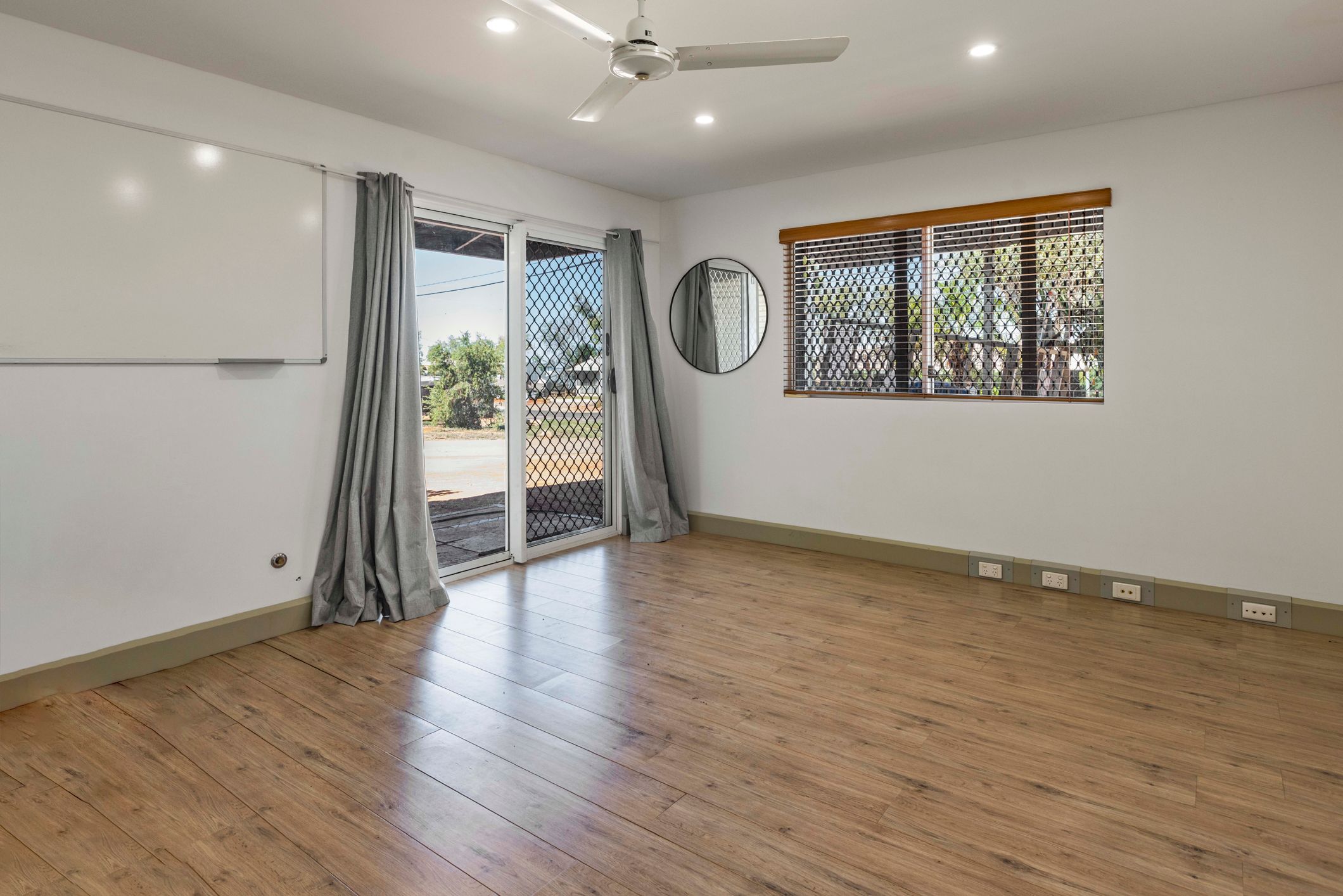 25 Fitzhardinge Street — photo 8 of 30