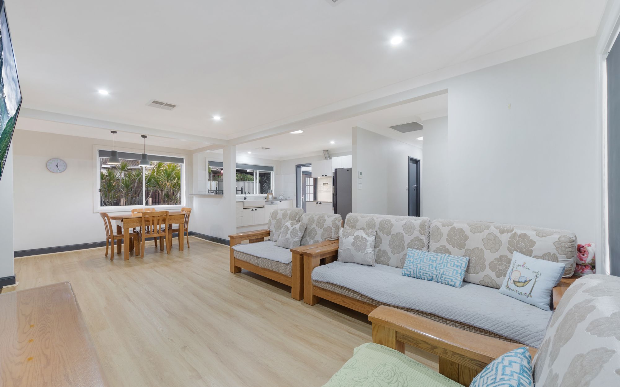 38 Lawn Avenue, Bradbury, NSW 2560