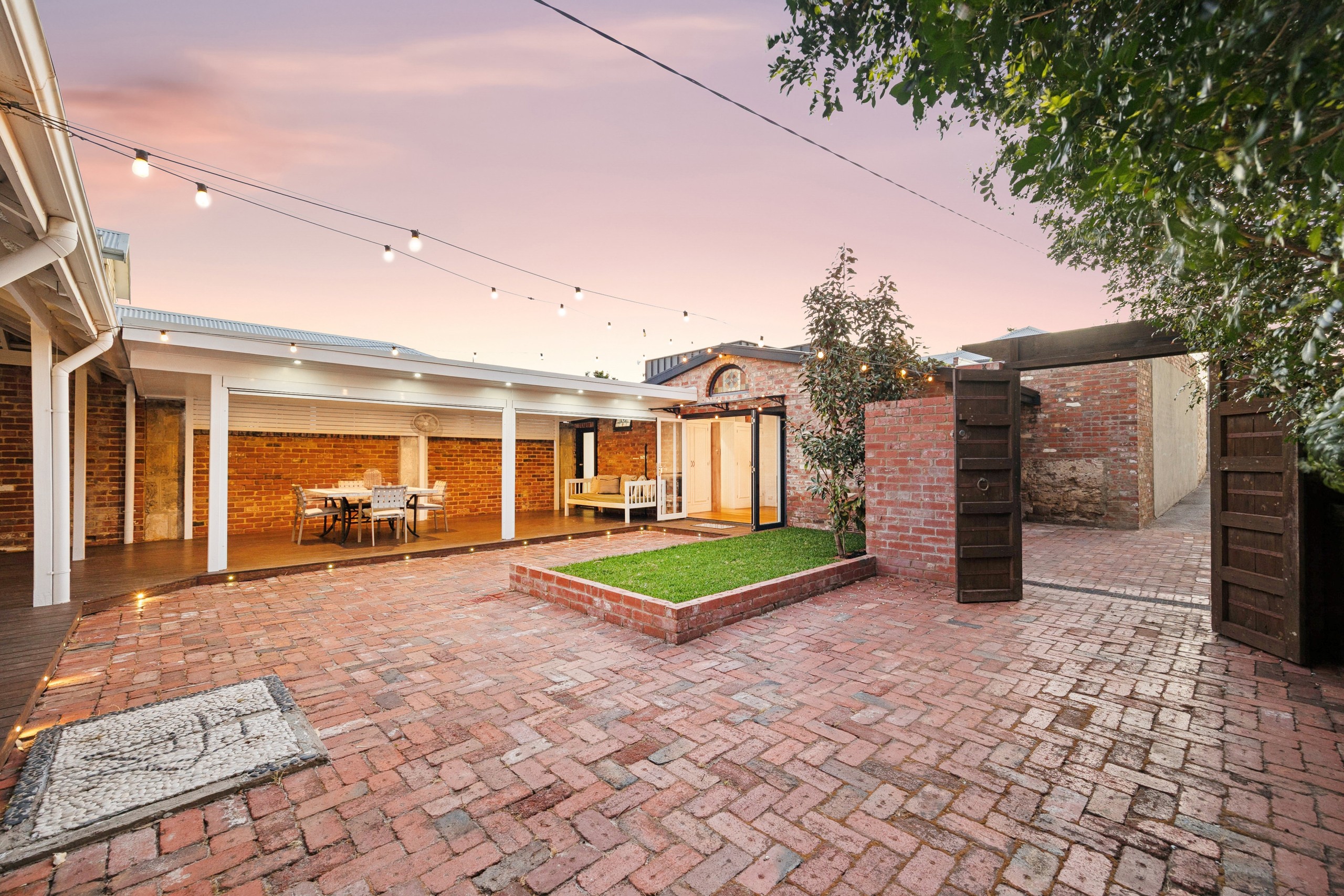 36 Carnac Street, Fremantle, WA 6160