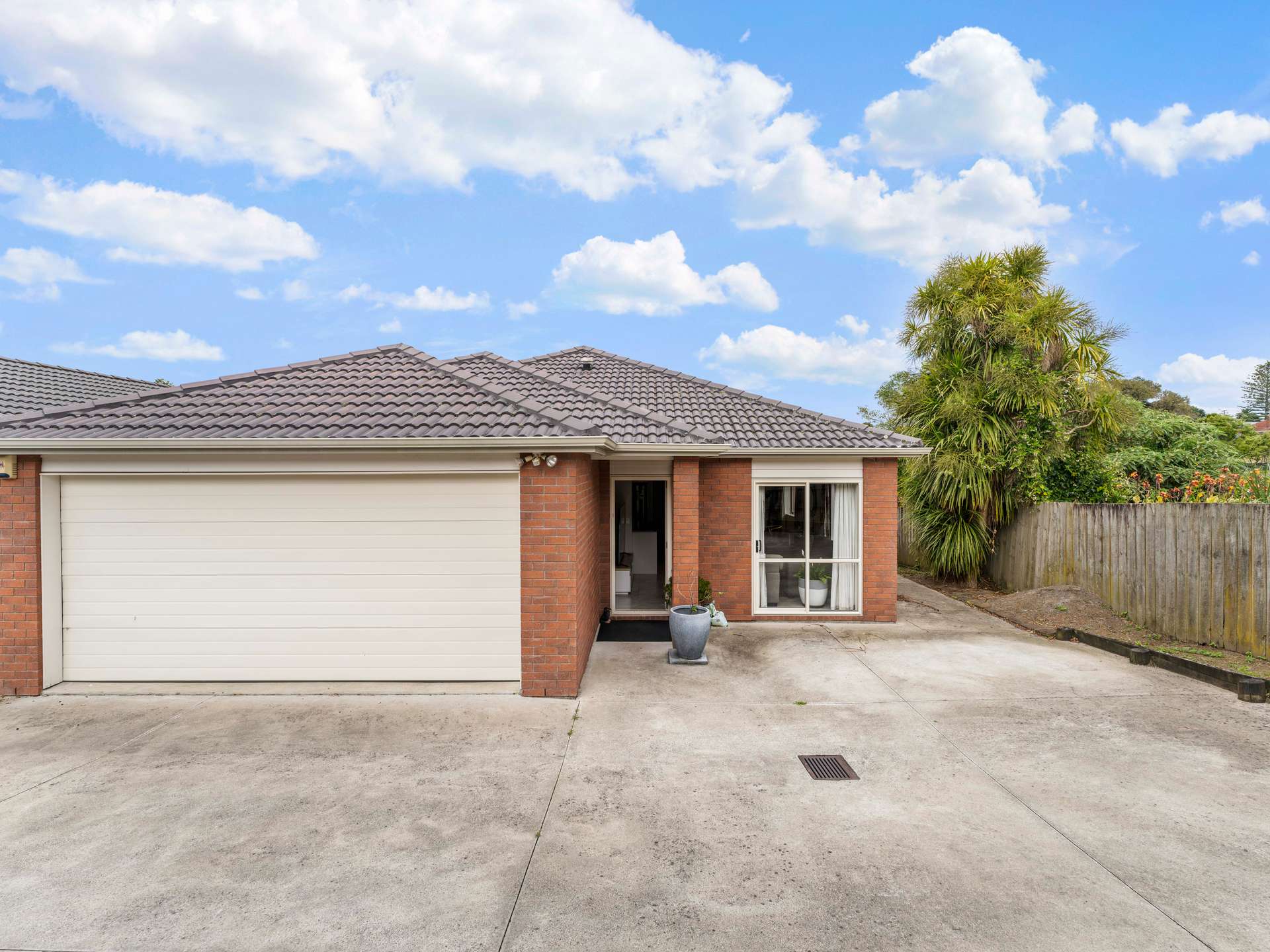 10B Puriri Road photo 1