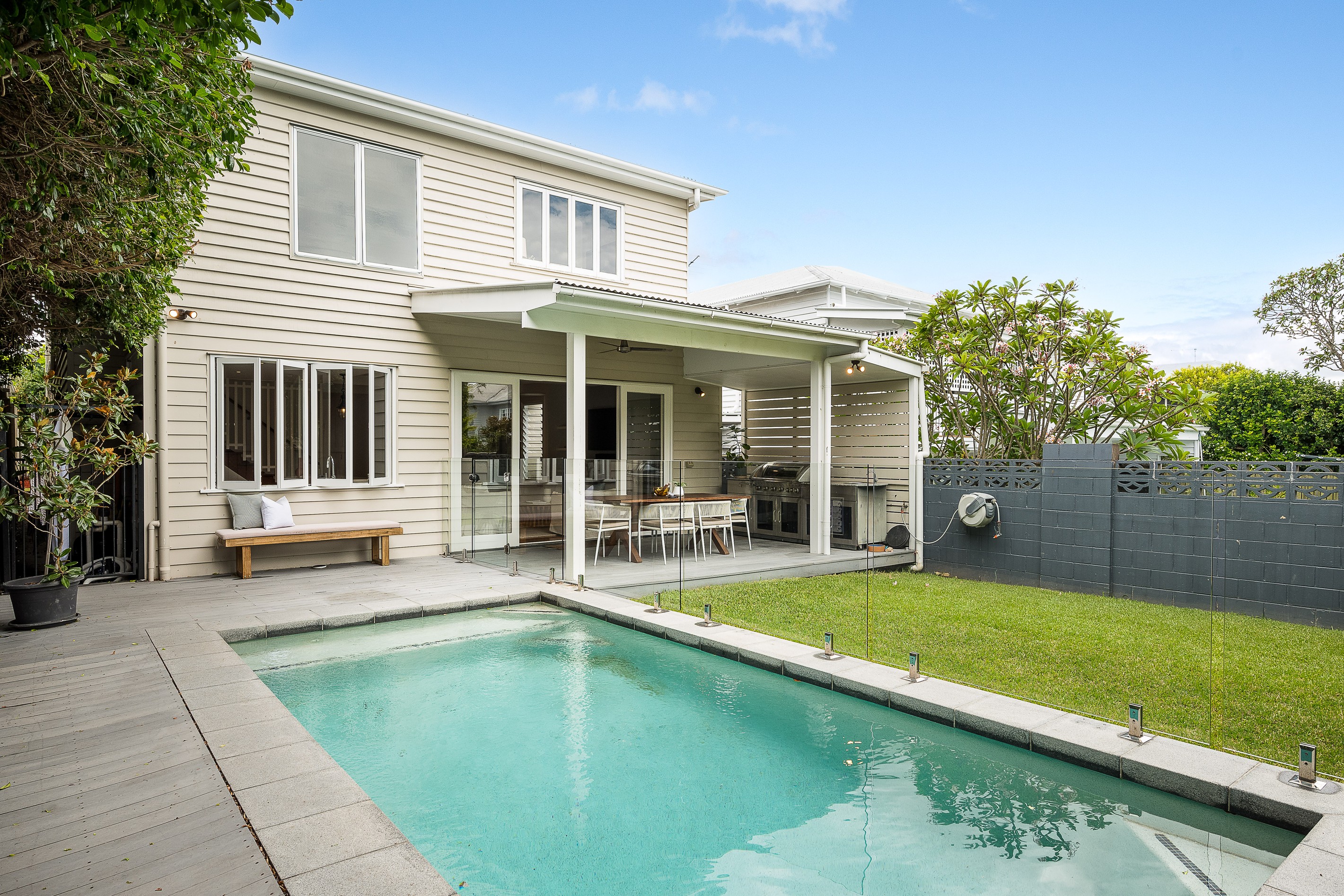 87 Gordon Street, Hawthorne, QLD 4171