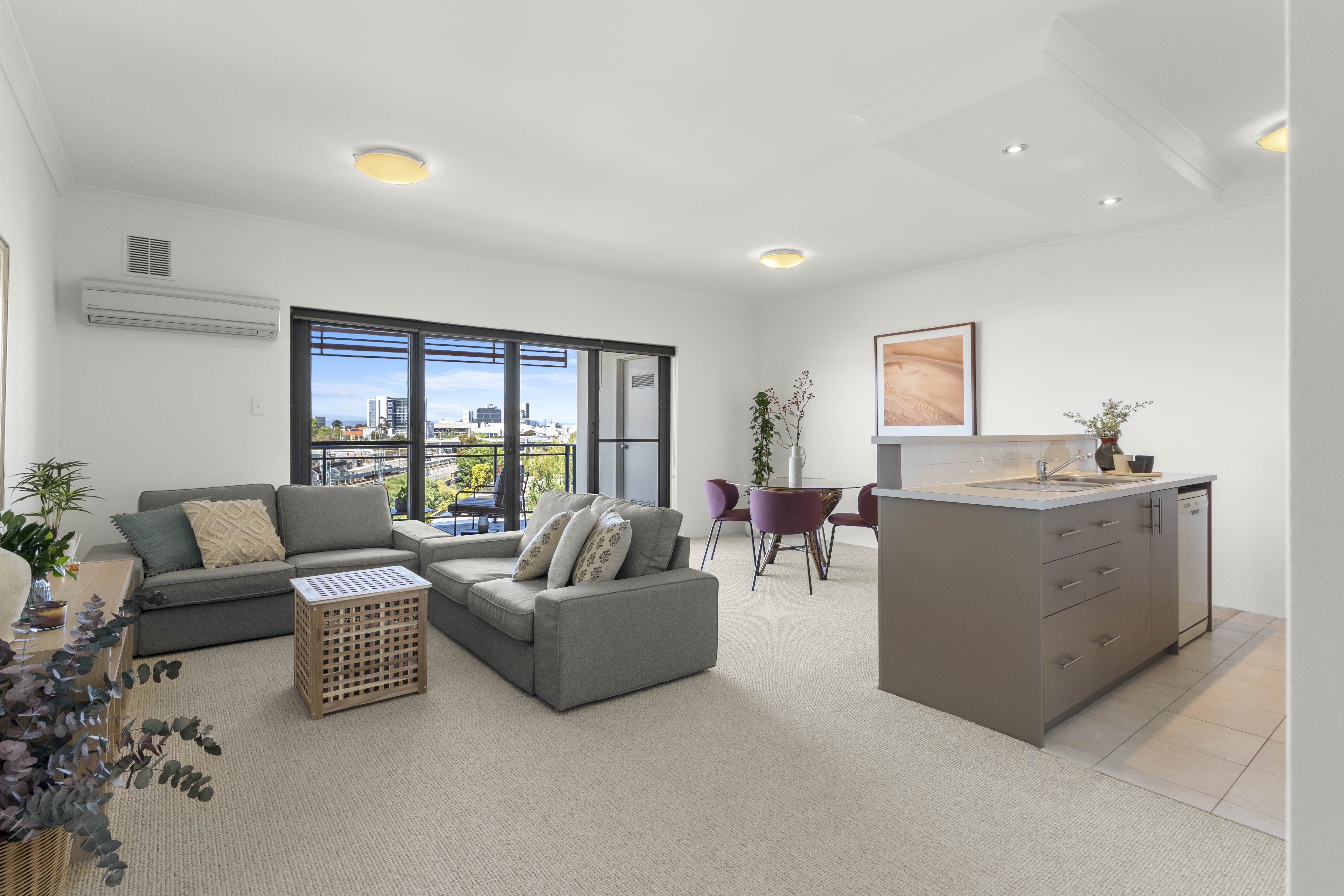 56/4 Delhi Street — photo from Ray White Cottesloe Mosman Park