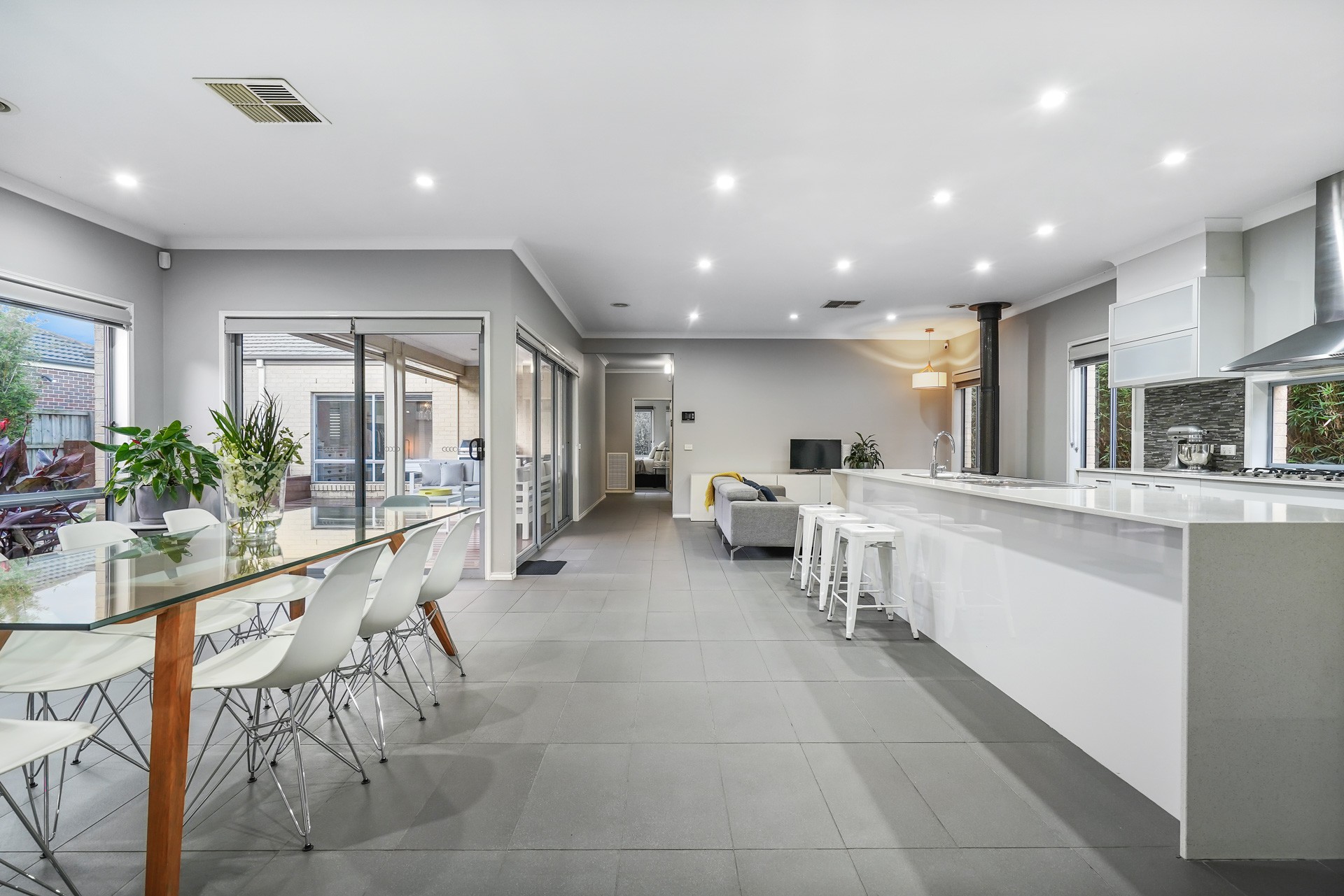 145 Viewgrand Drive, Berwick, VIC 3806