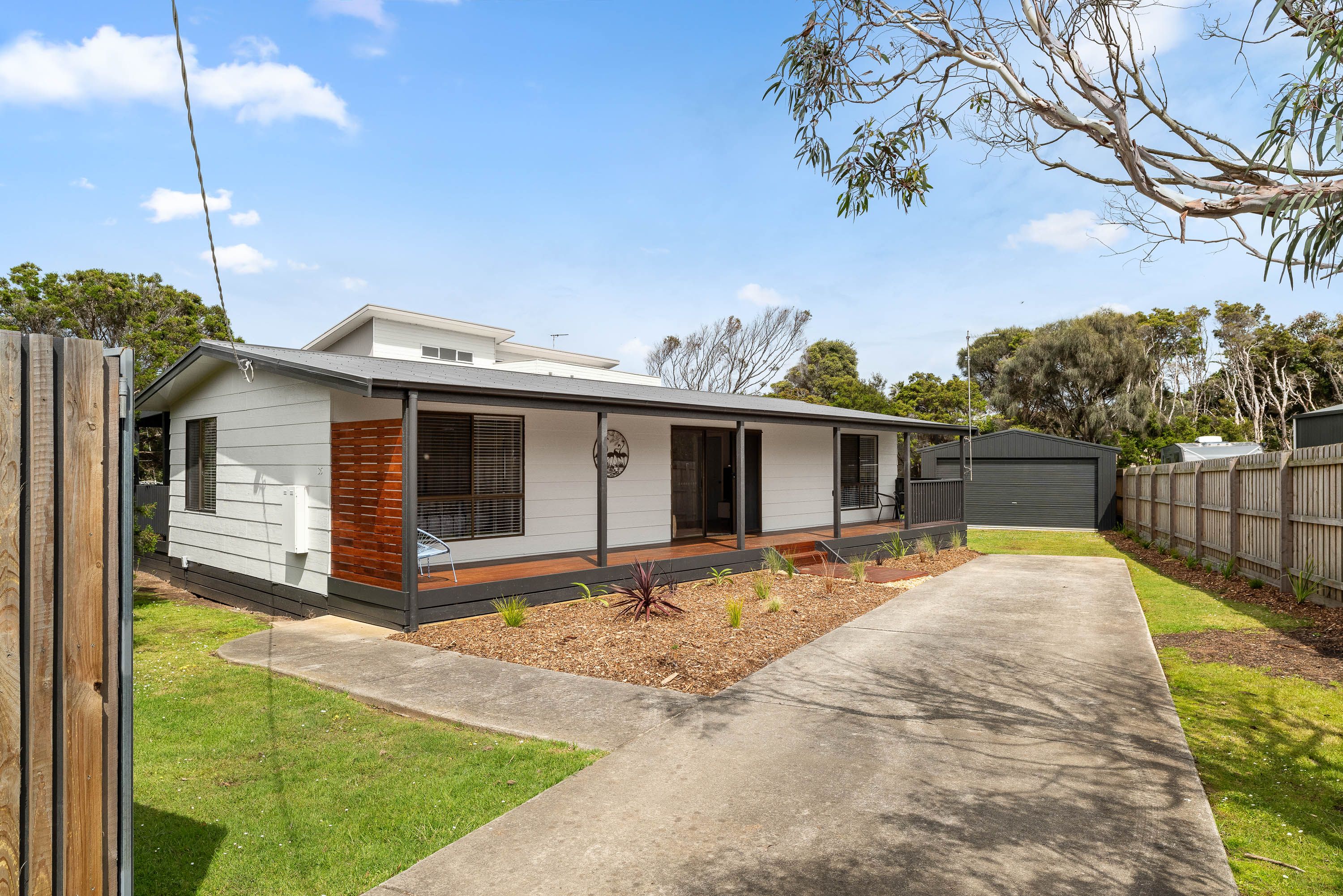 36 Dolphin Drive, Smiths Beach, VIC 3922