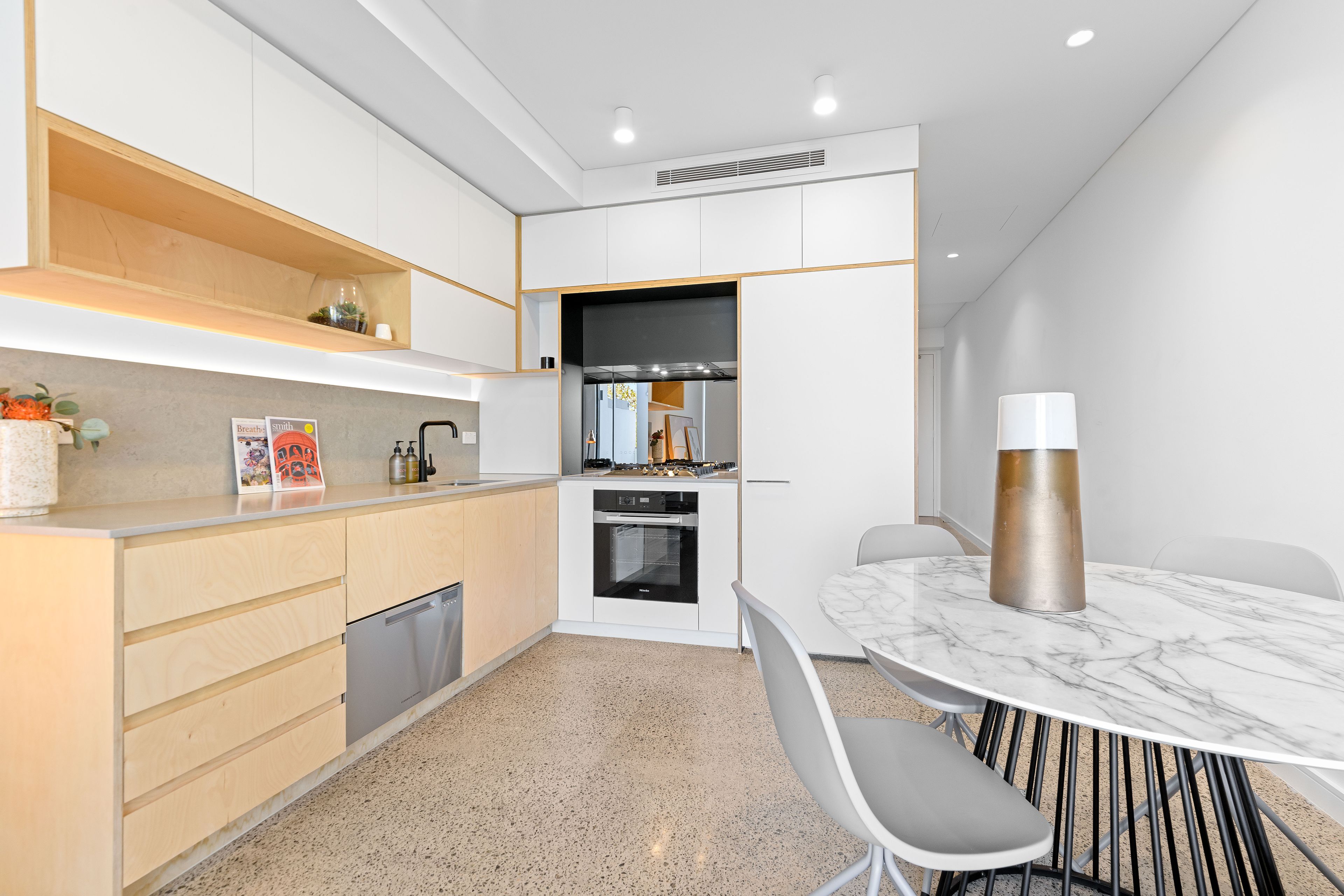 202/17 Ralph Street, Alexandria, NSW 2015