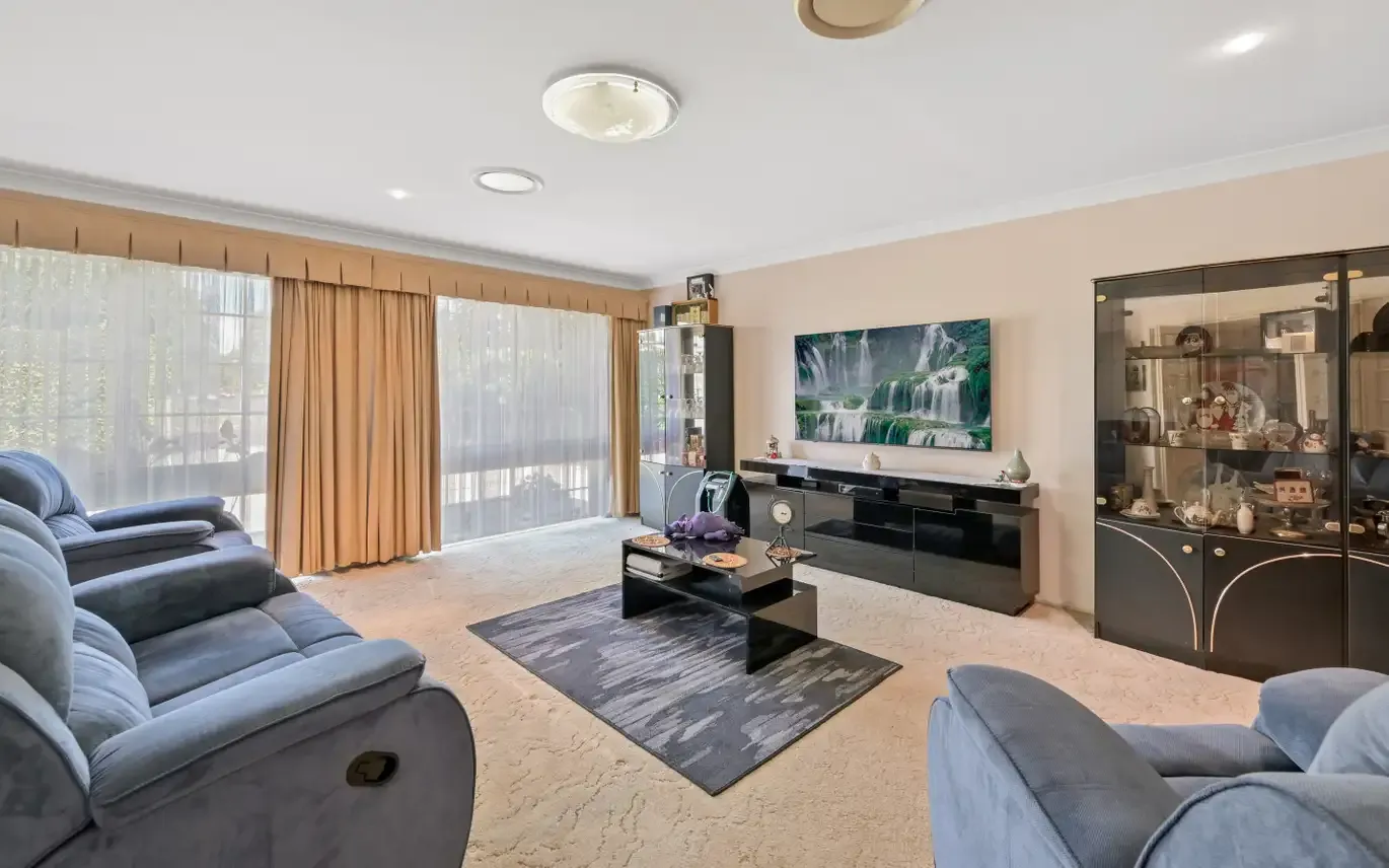 15 Bronzewing Street, Ingleburn, NSW 2565