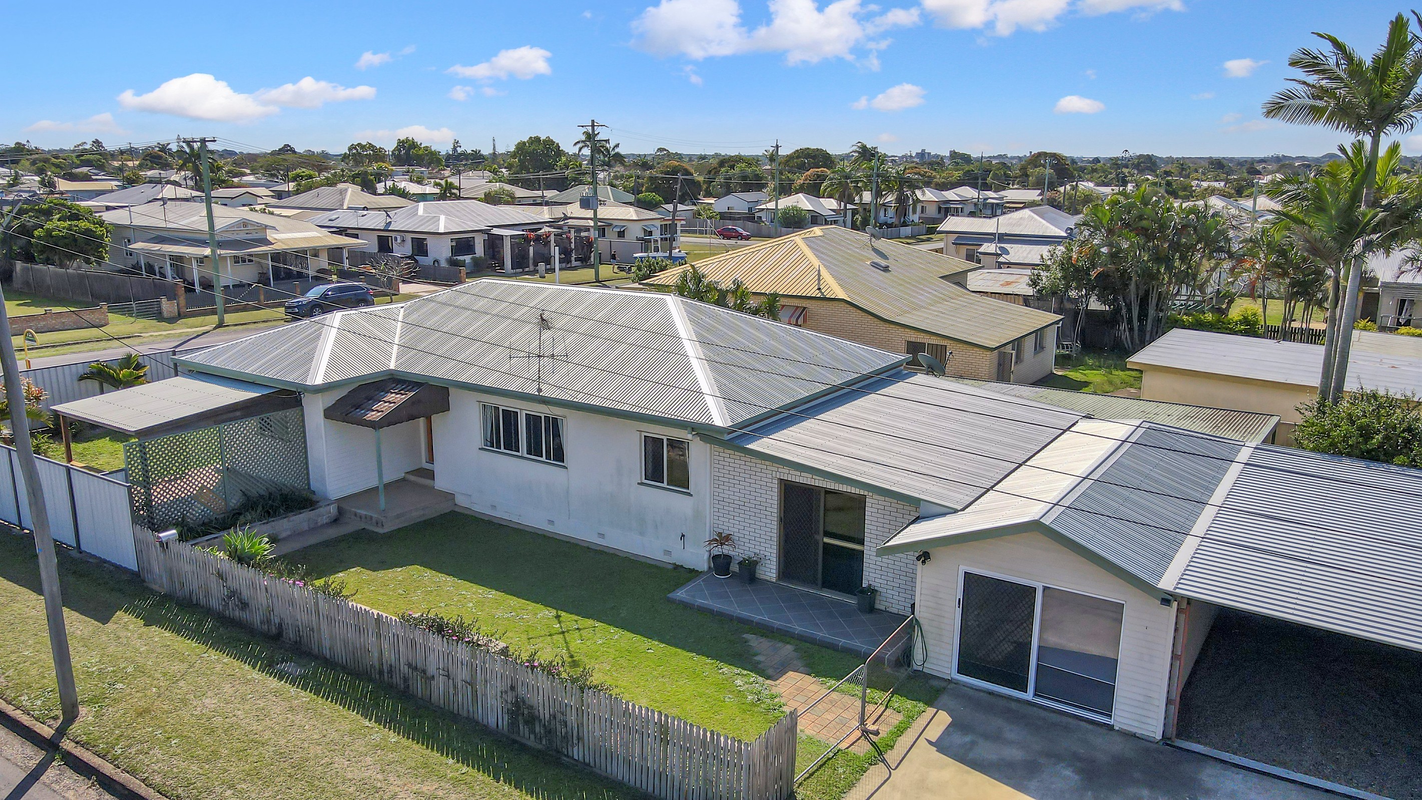9 Hurst Street, Walkervale, QLD 4670