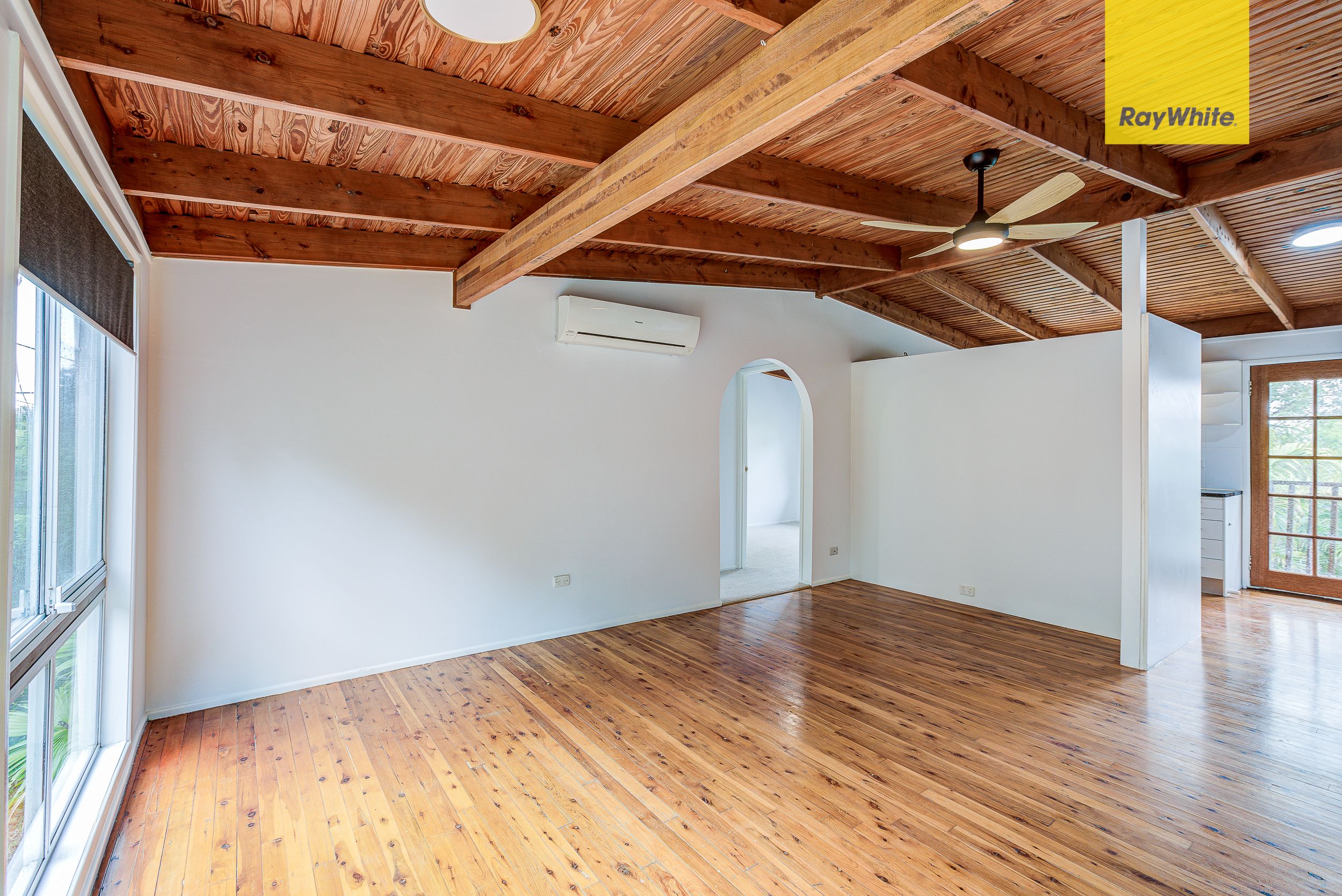 17 Tecoma Street, Kingston, QLD 4114