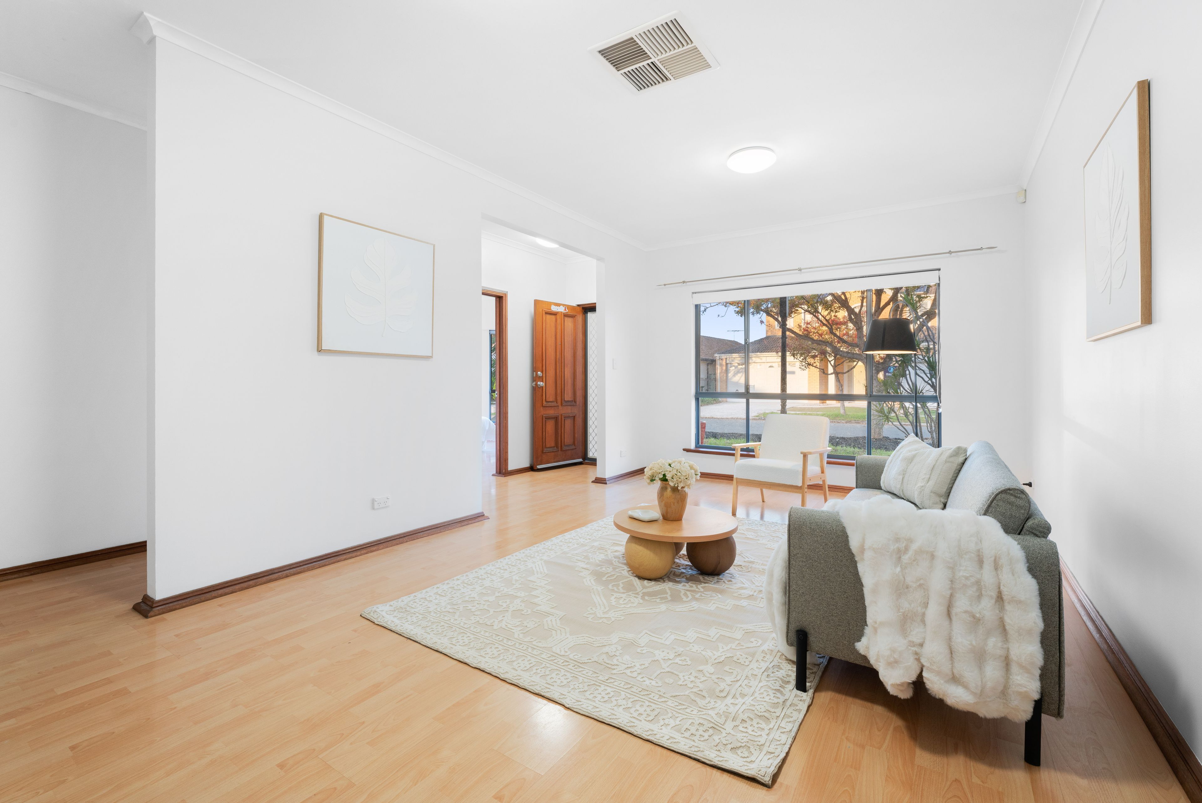 8 Maquarie Street — photo 4 of 19