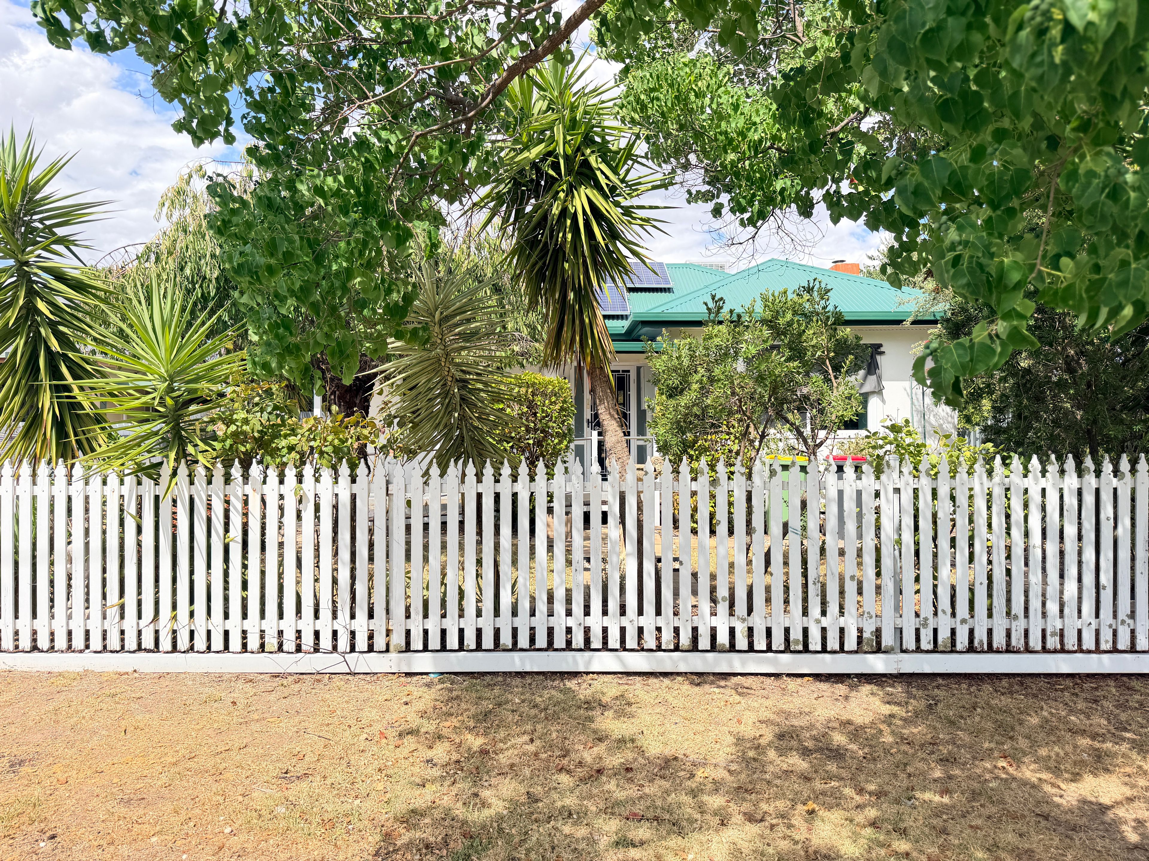 1040 Barooga Street, North Albury NSW 2640