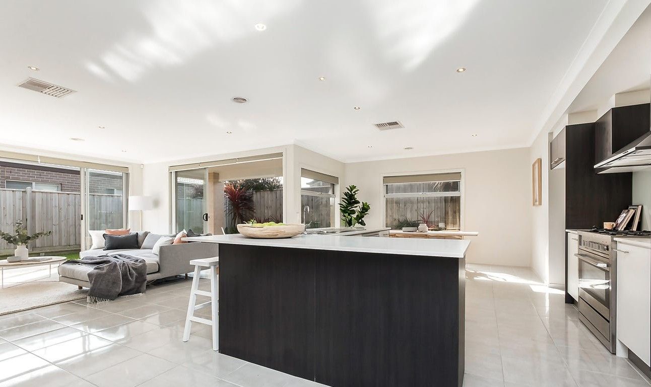 11 Shoaling Drive — photo 6 of 15