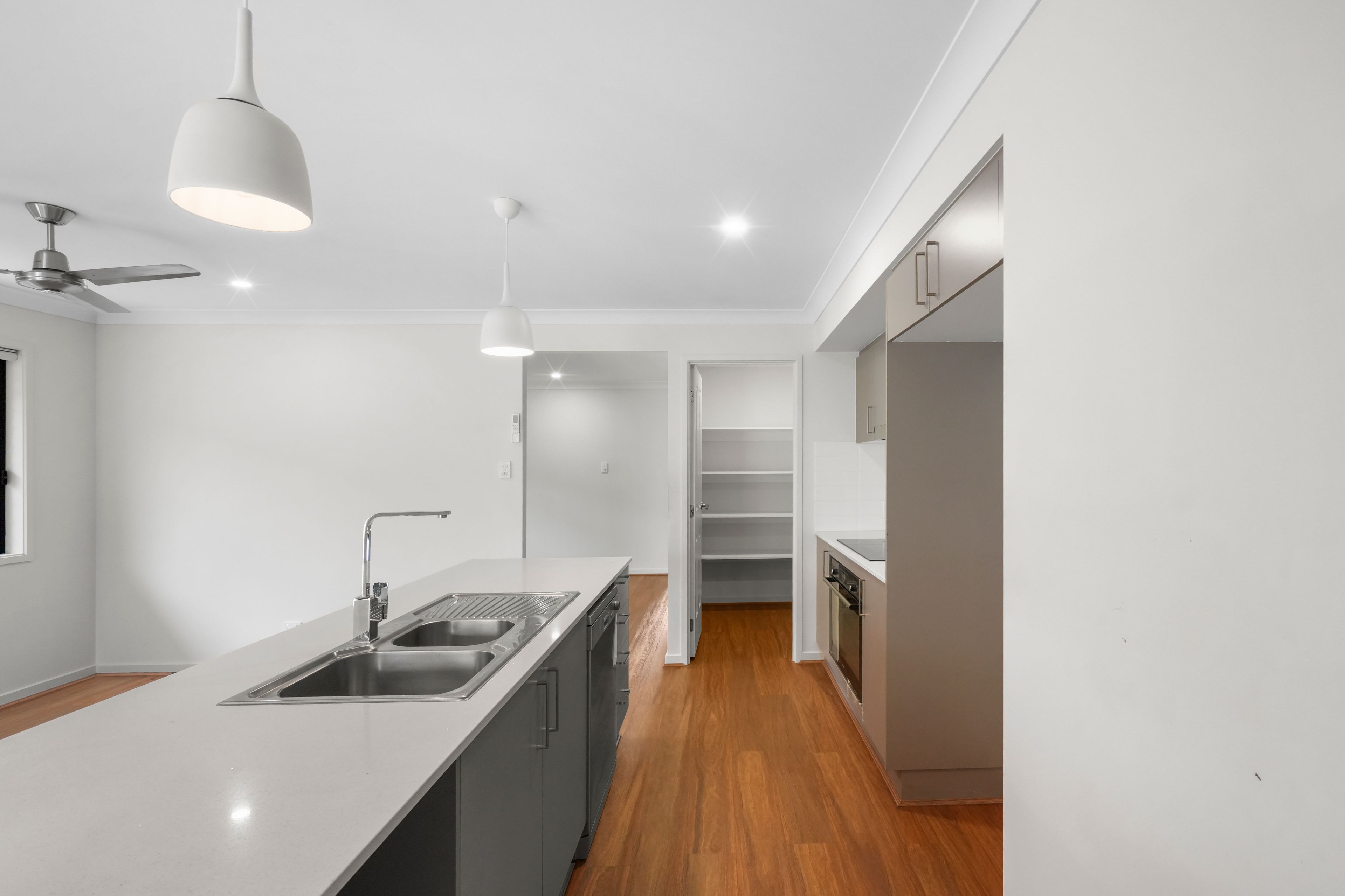 4 Delaway Street — photo 3 of 18