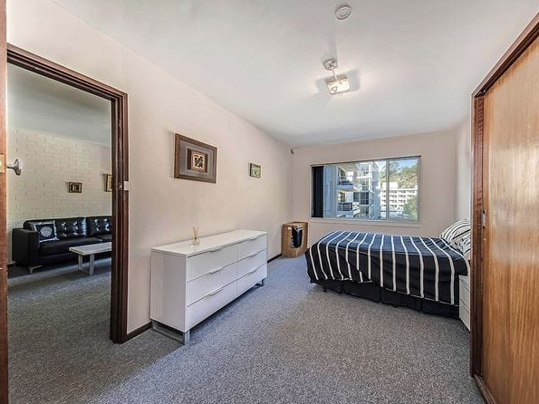 24/132 Mounts Bay Road, Perth, WA 6000
