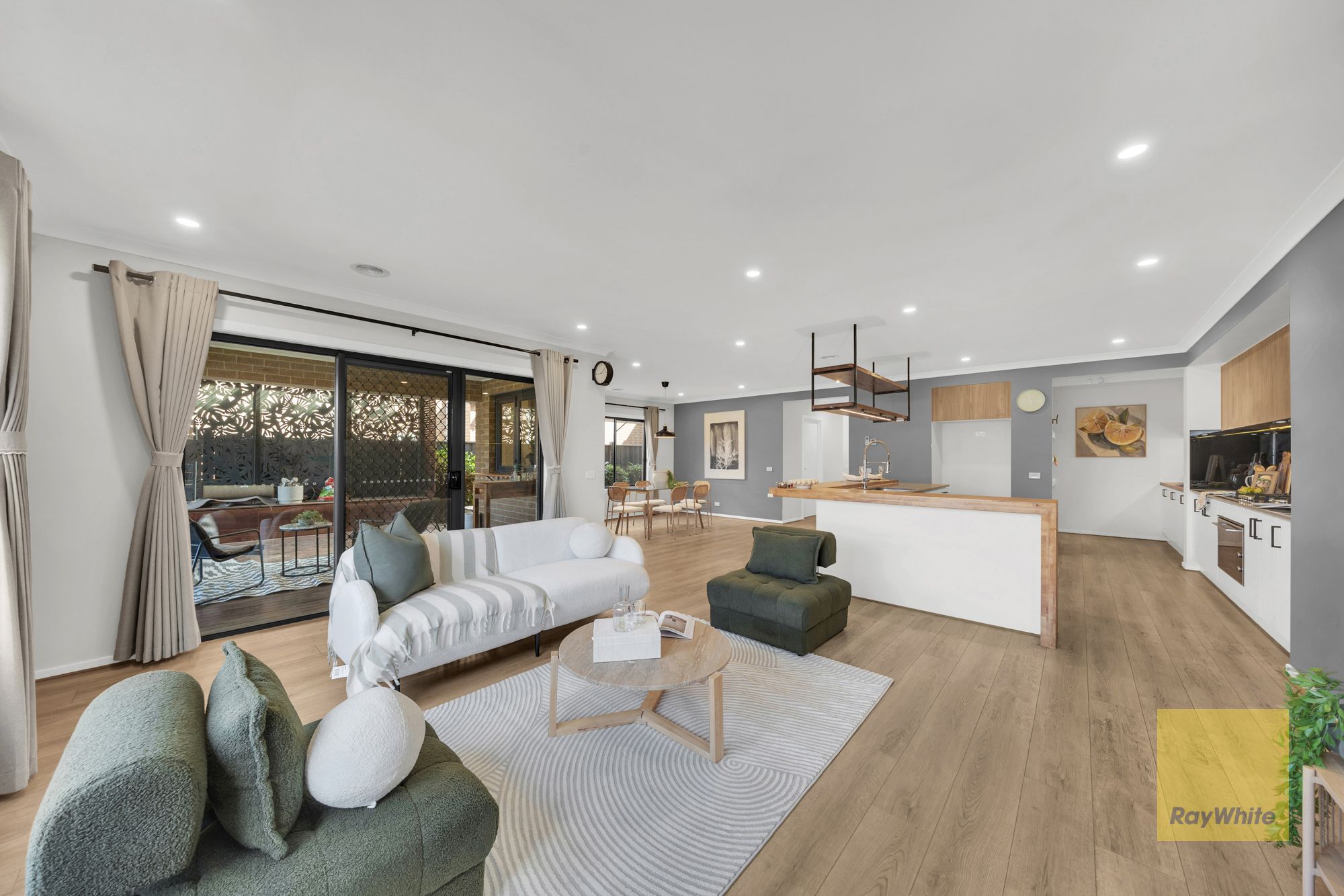 10 Ladbroke Street — photo 9 of 22