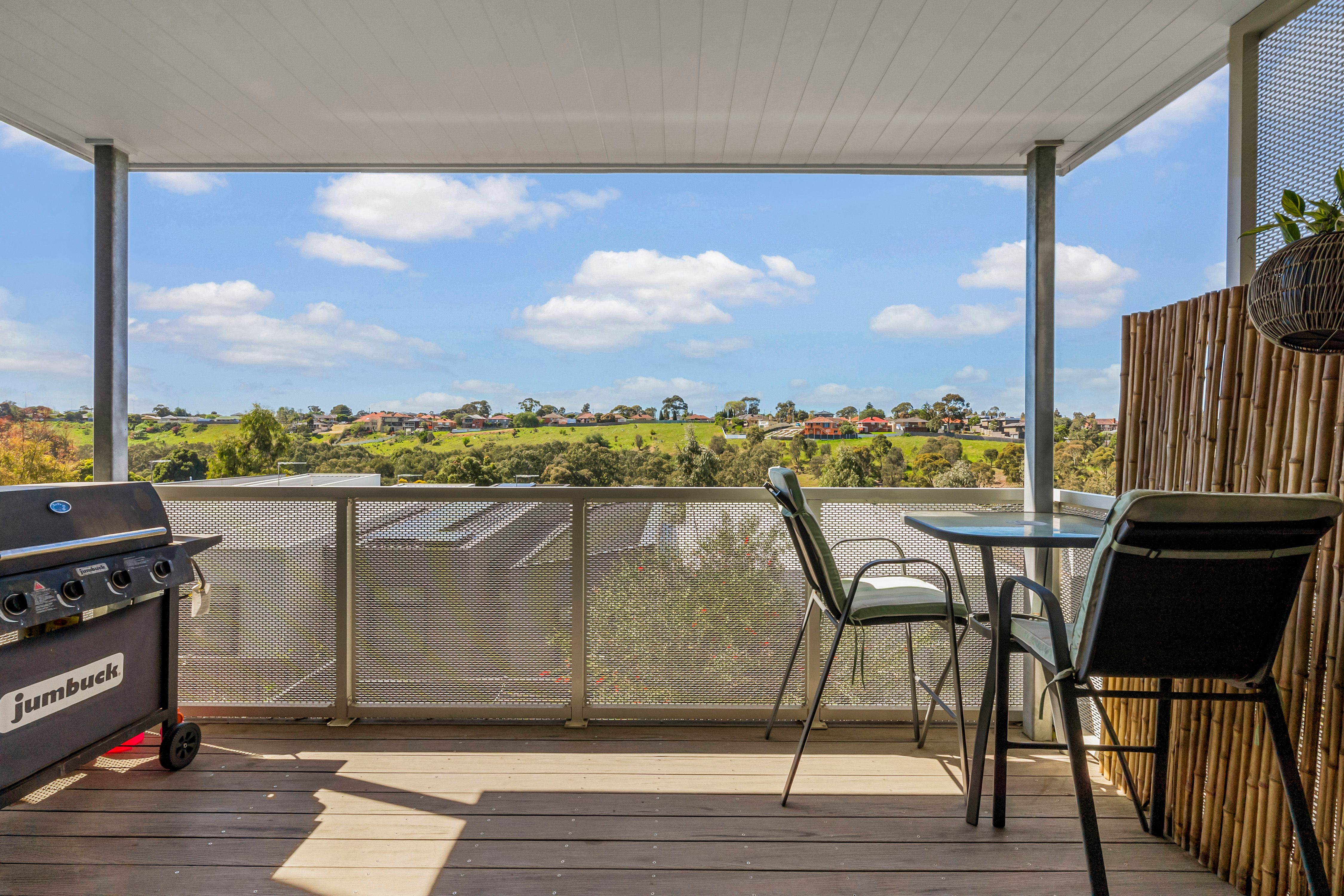 26 Lorikeet Court — photo 10 of 12