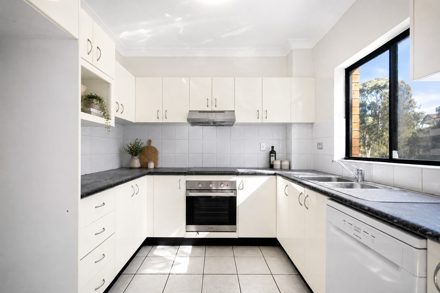 36/16-26 Park Street, Sutherland, NSW 2232