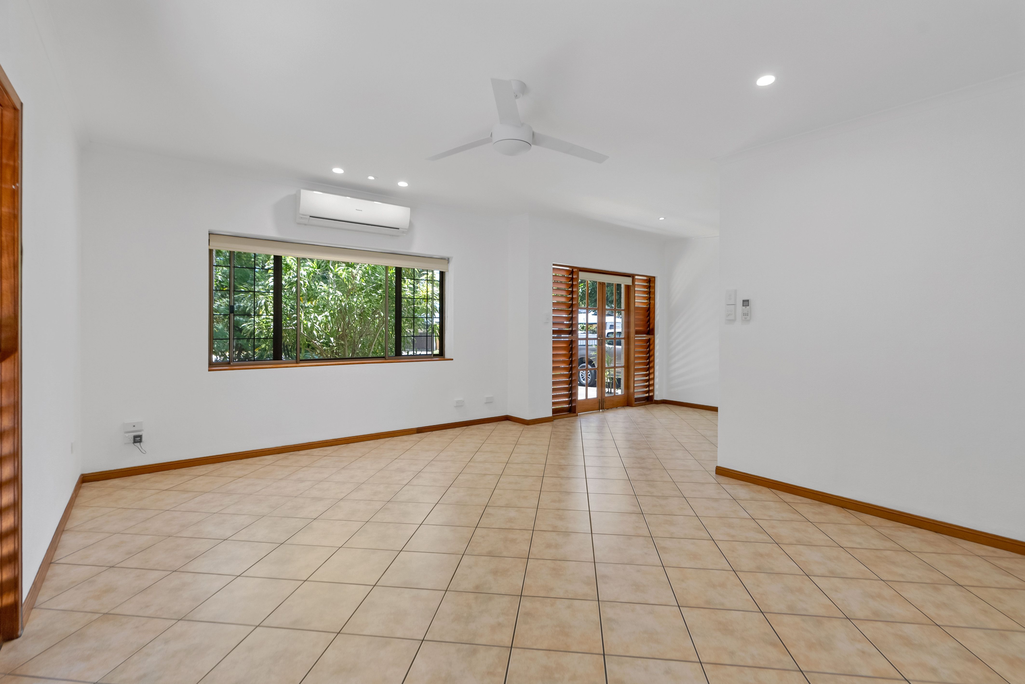 2/3 Agincourt Close, Clifton Beach, QLD 4879 House for Sale Ray