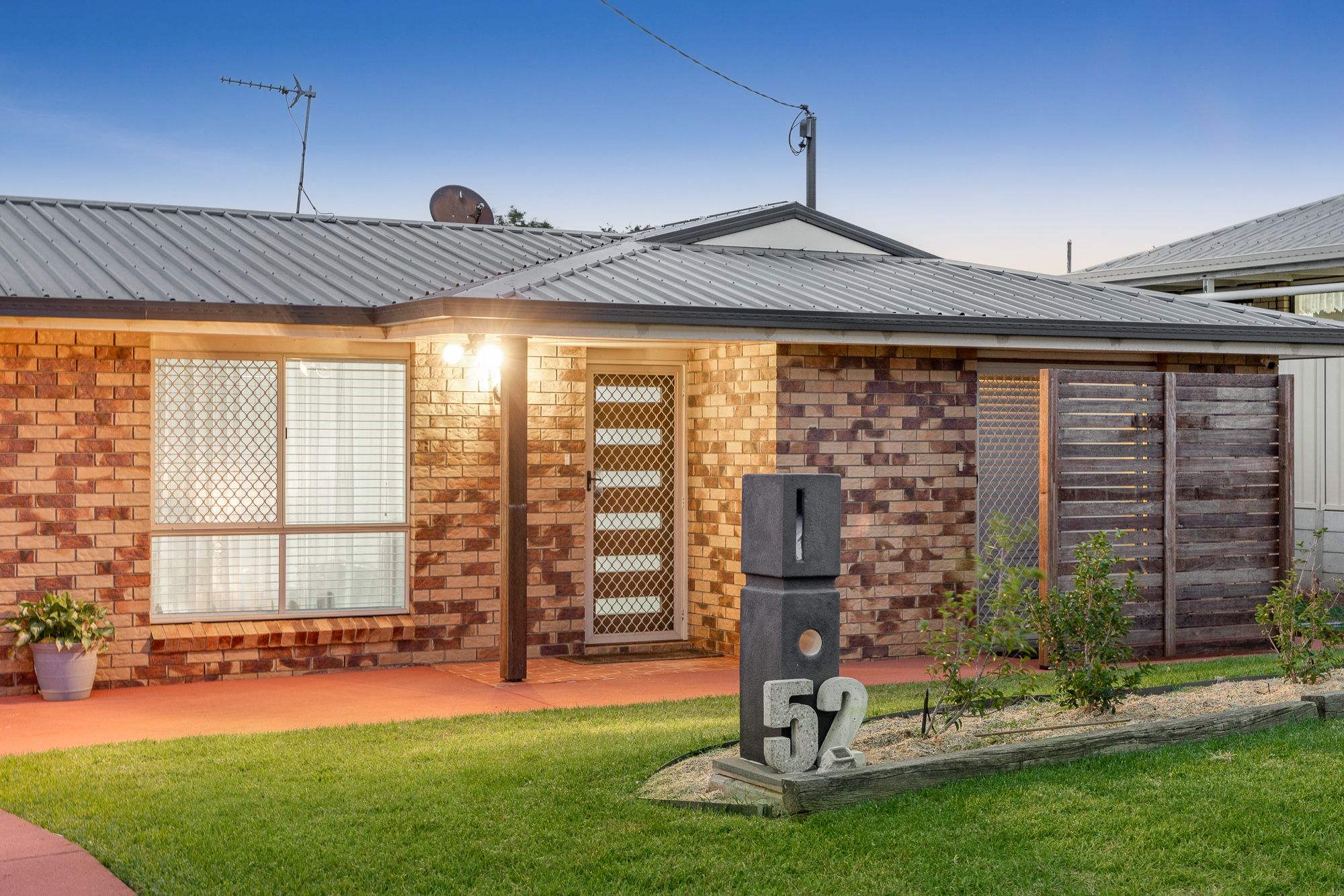 52 Seppelt Street, Wilsonton Heights, QLD 4350