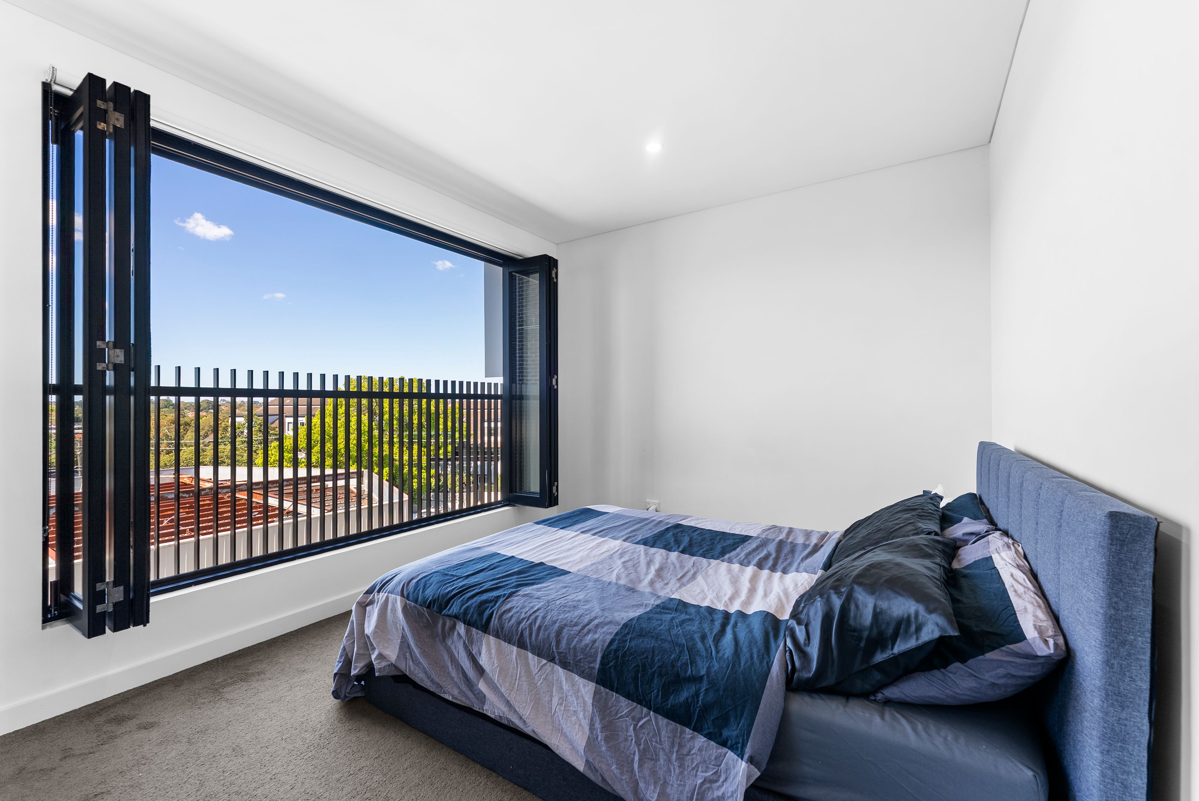 205/63 Ramsay Road — photo 4 of 9