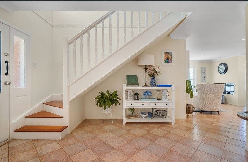 16 Ormiston Avenue, West Hoxton, NSW 2171