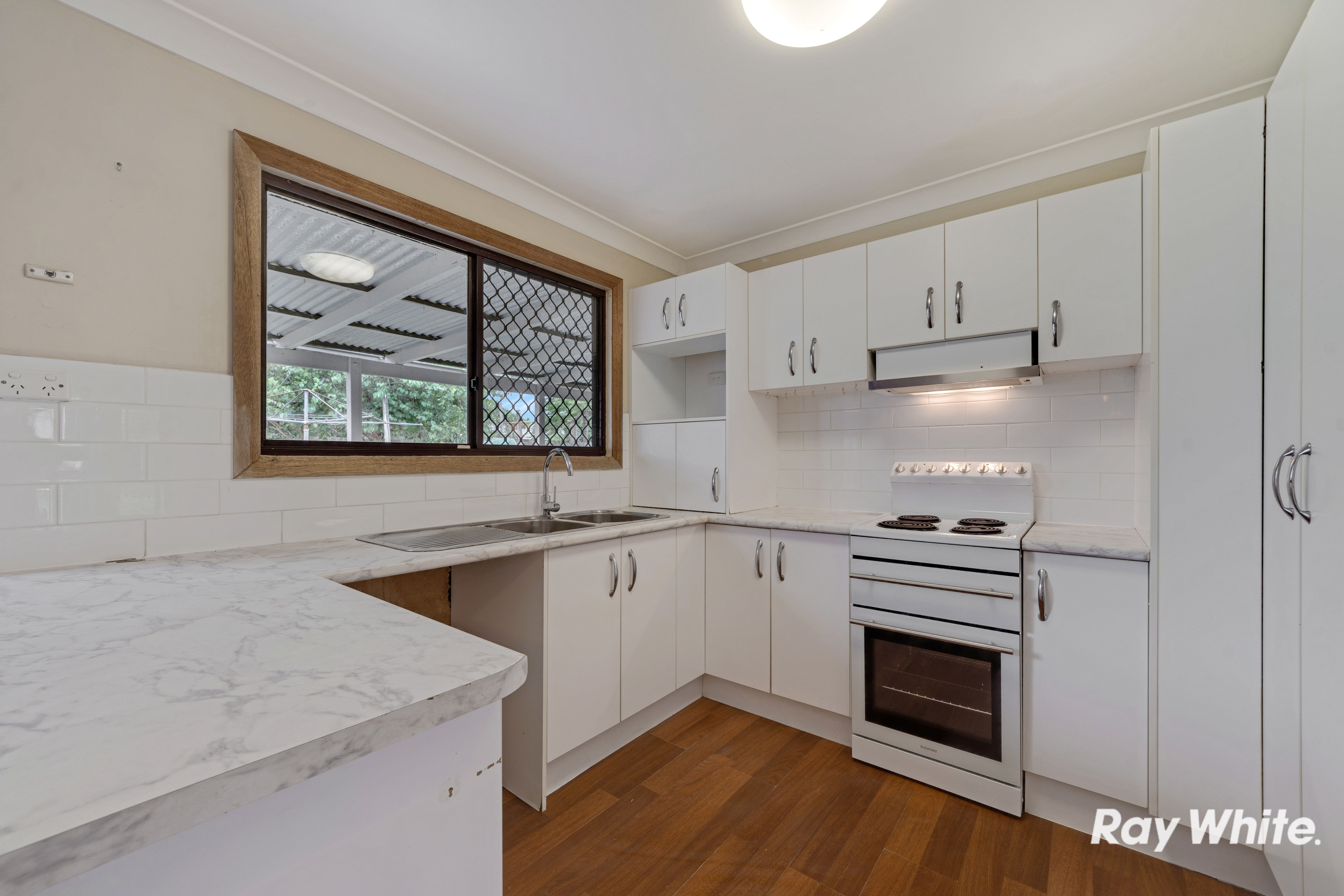 18 Crinum Street, Crestmead, QLD 4132