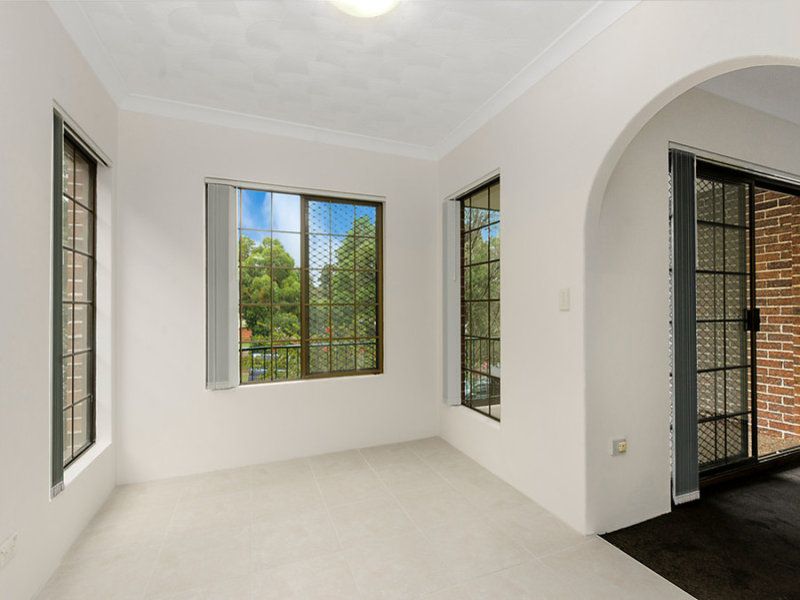 1/8 Hainsworth Street, Westmead, NSW 2145