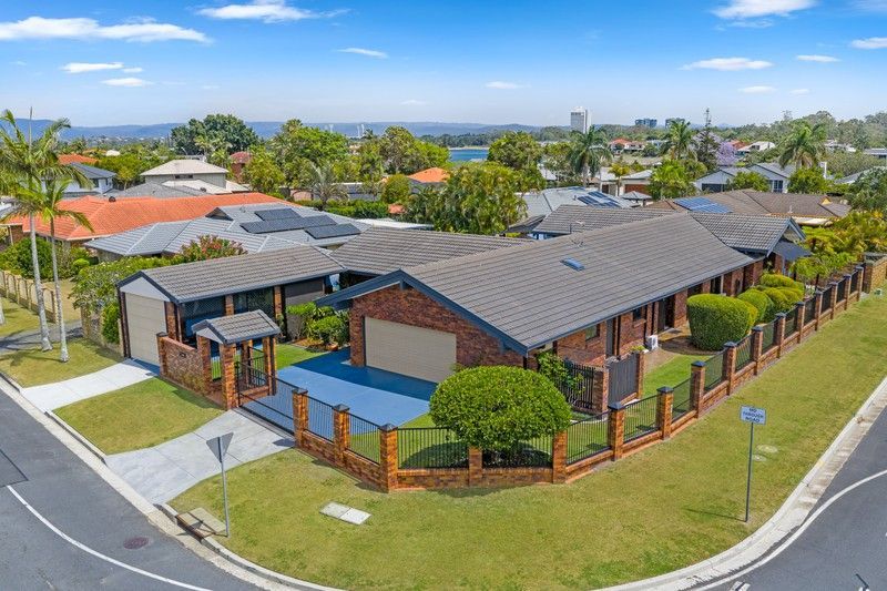 1 Kilbreck Street, Benowa, QLD 4217