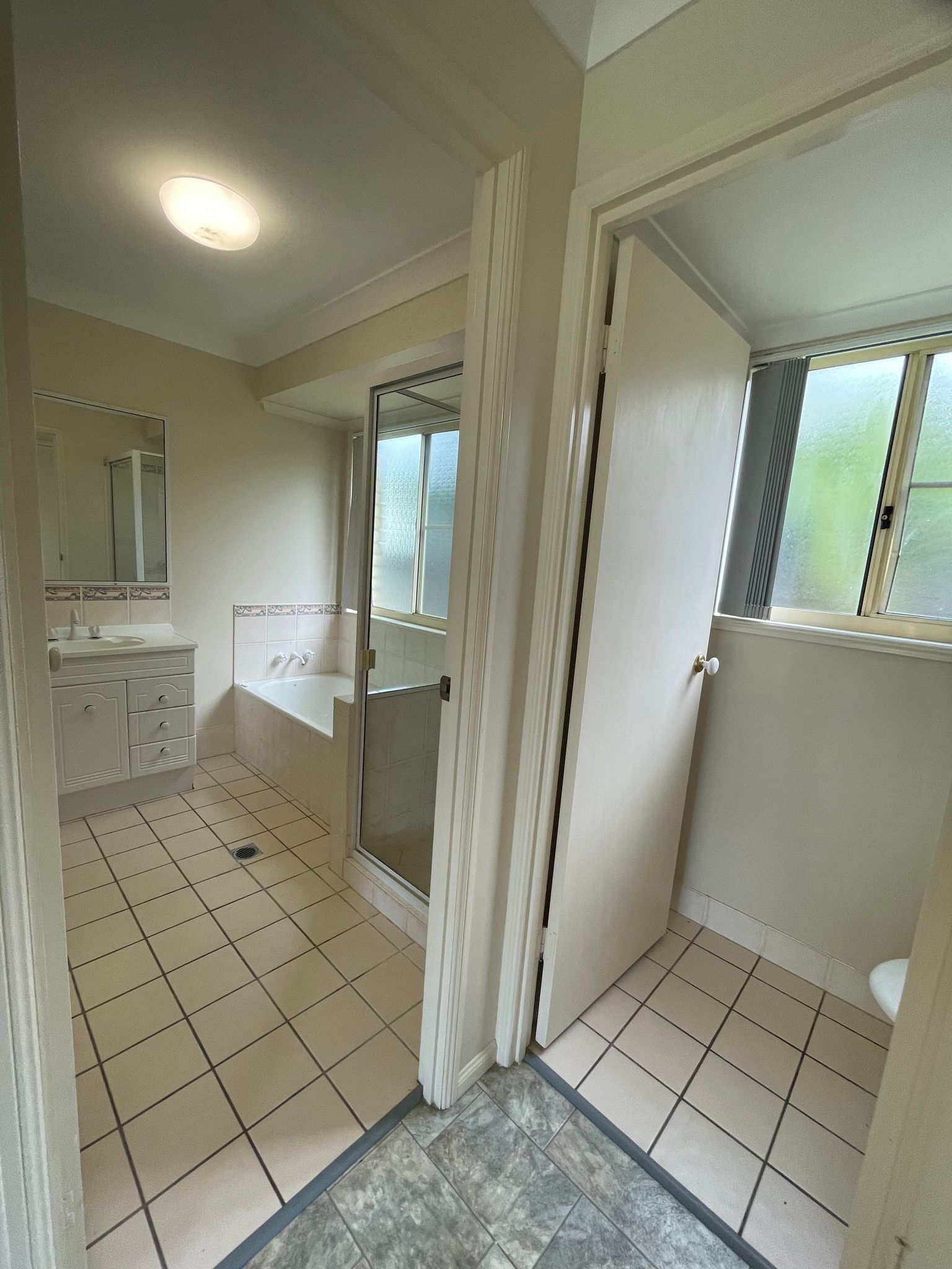 4 Phoenix Court, Jubilee Pocket, QLD 4802 House for Rent Ray White