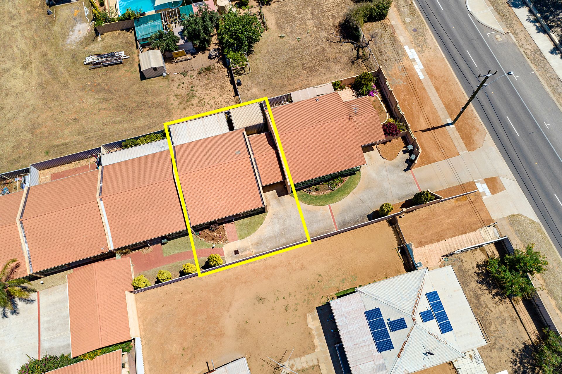 8/390 Chapman Road, Bluff Point, WA 6530