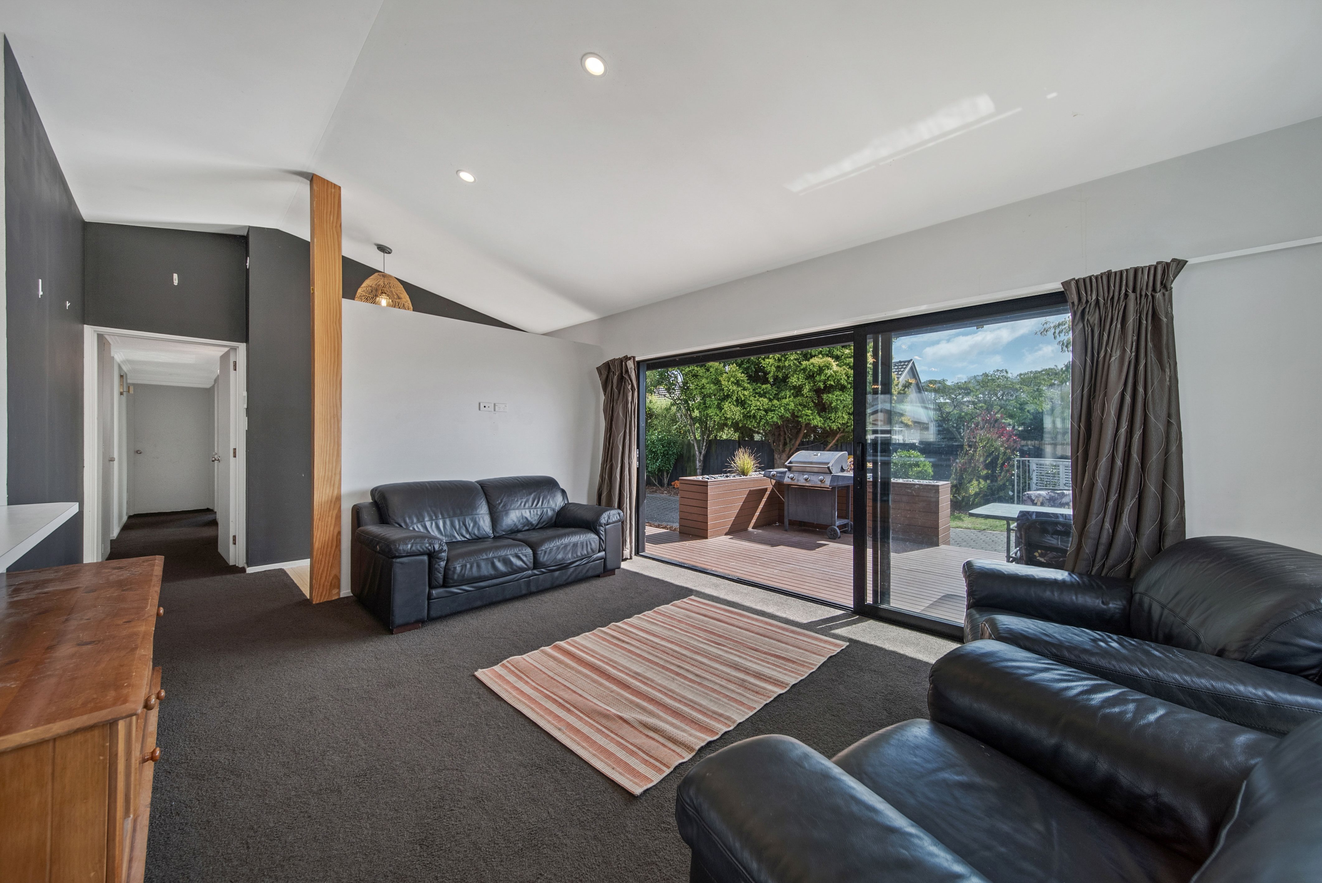 39 Orrick Cresent, Avondale, Christchurch City 8061 - Sold House - Ray ...
