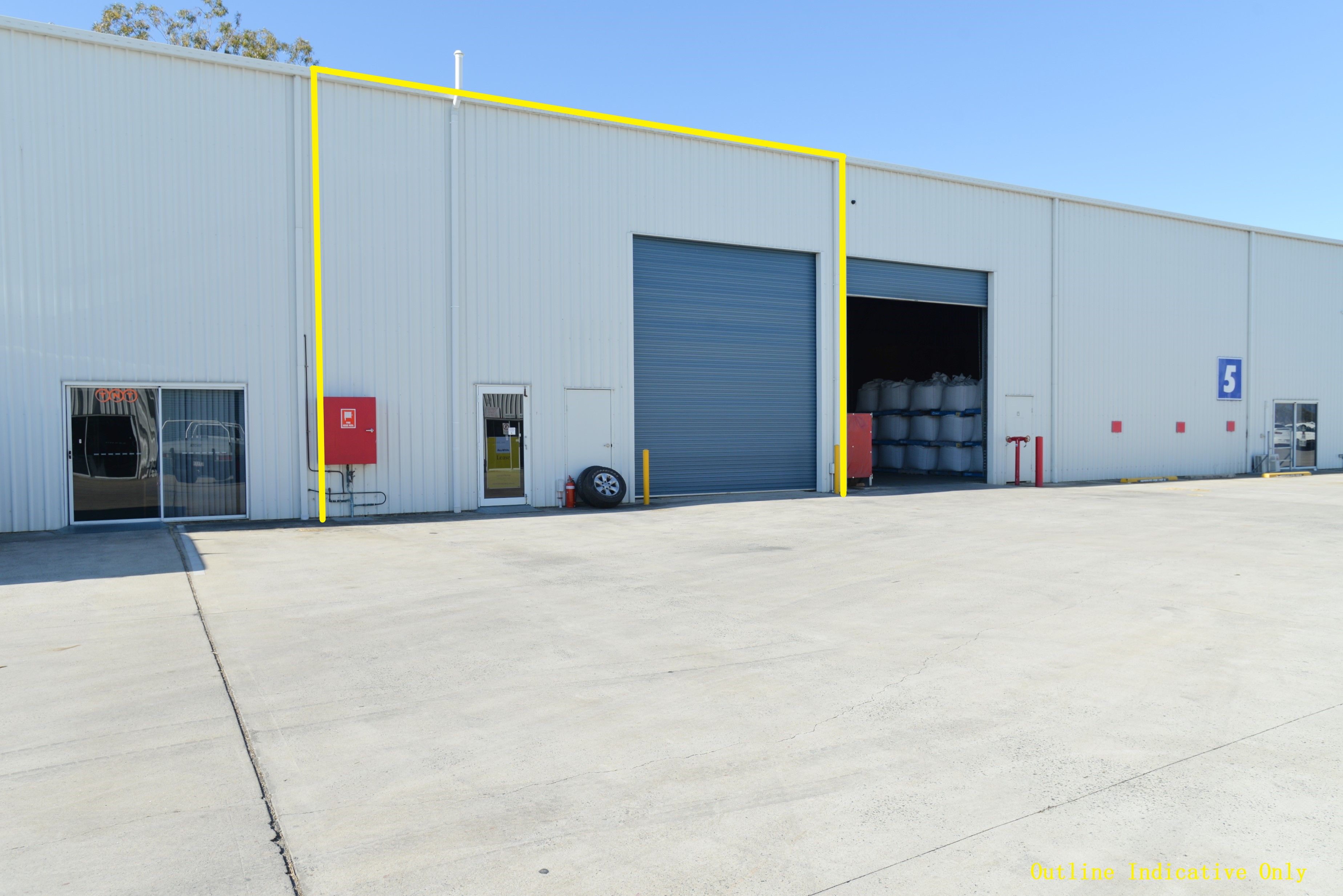 Unit 4 & 11/9 Thiedeke Road, Beaudesert, QLD 4285