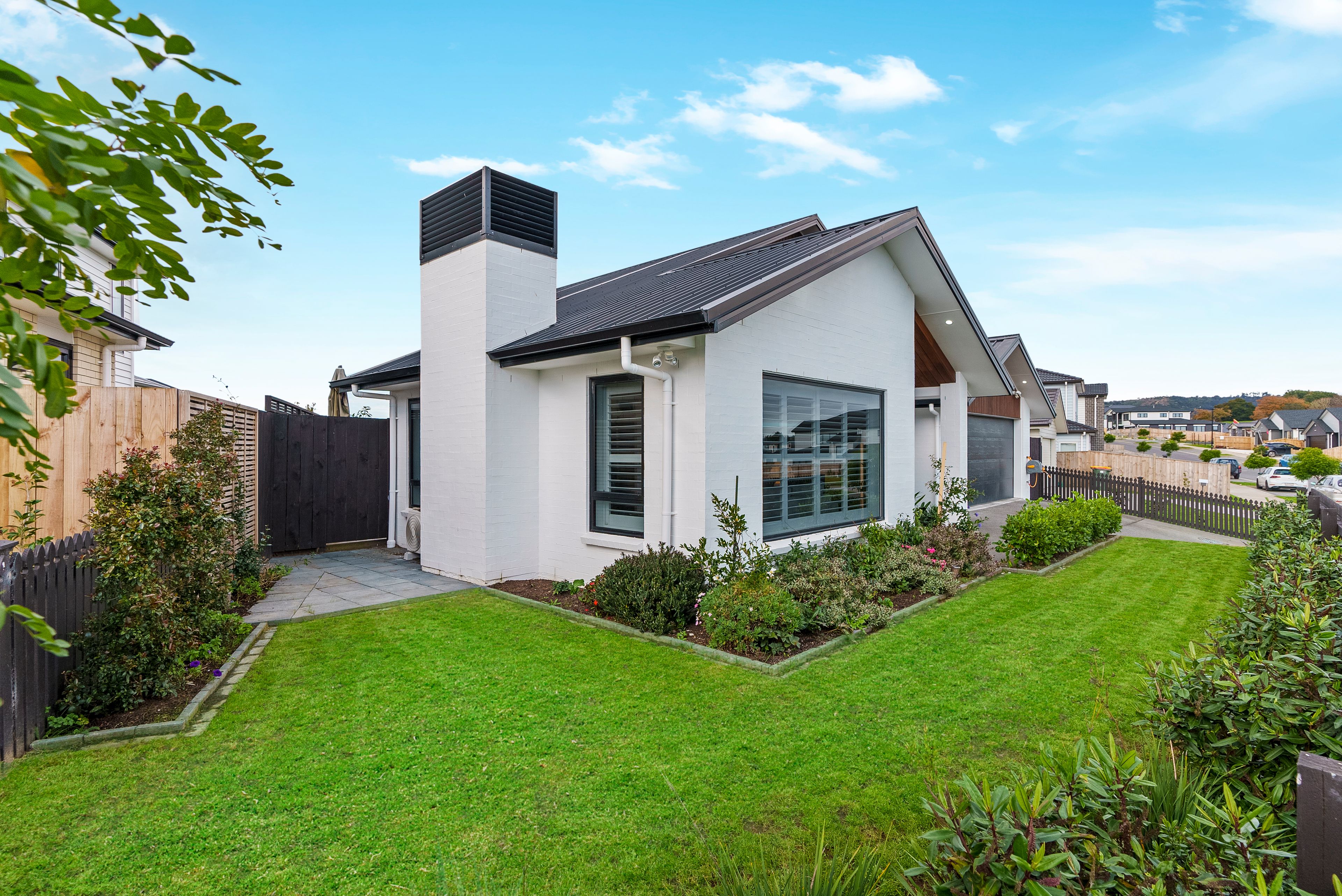 6 Nola Dawn Avenue, Papakura, Papakura