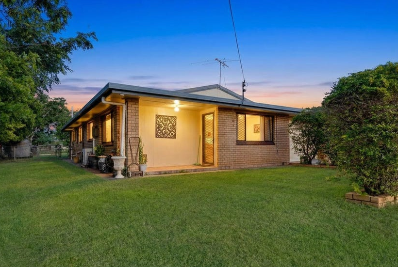 16-18 John Street — photo from Ray White Rockhampton