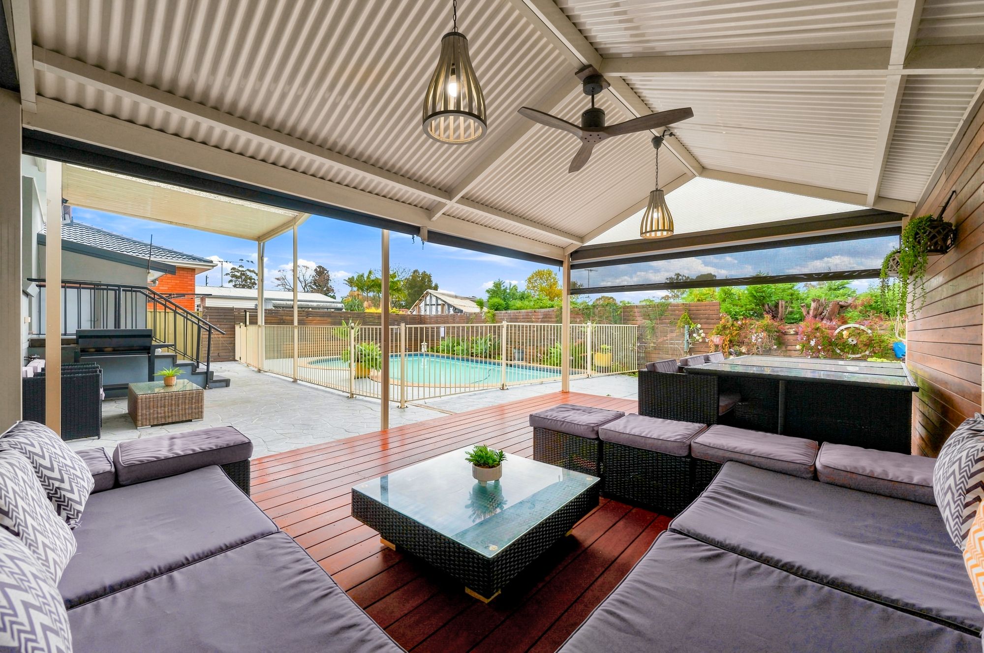 26 Megalong Crescent — photo 11 of 18