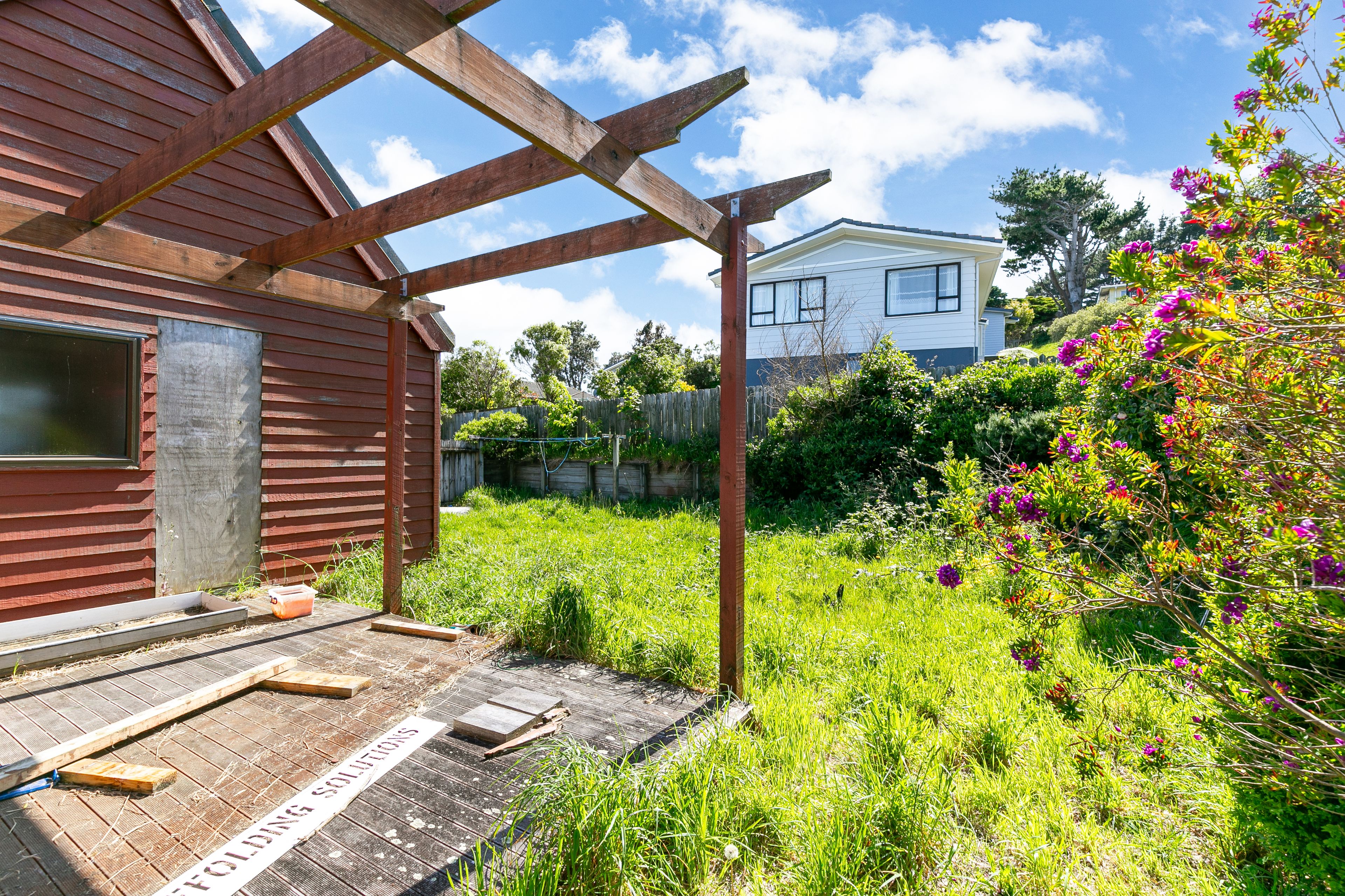 3 Guadeloupe Crescent, Grenada Village, Wellington City