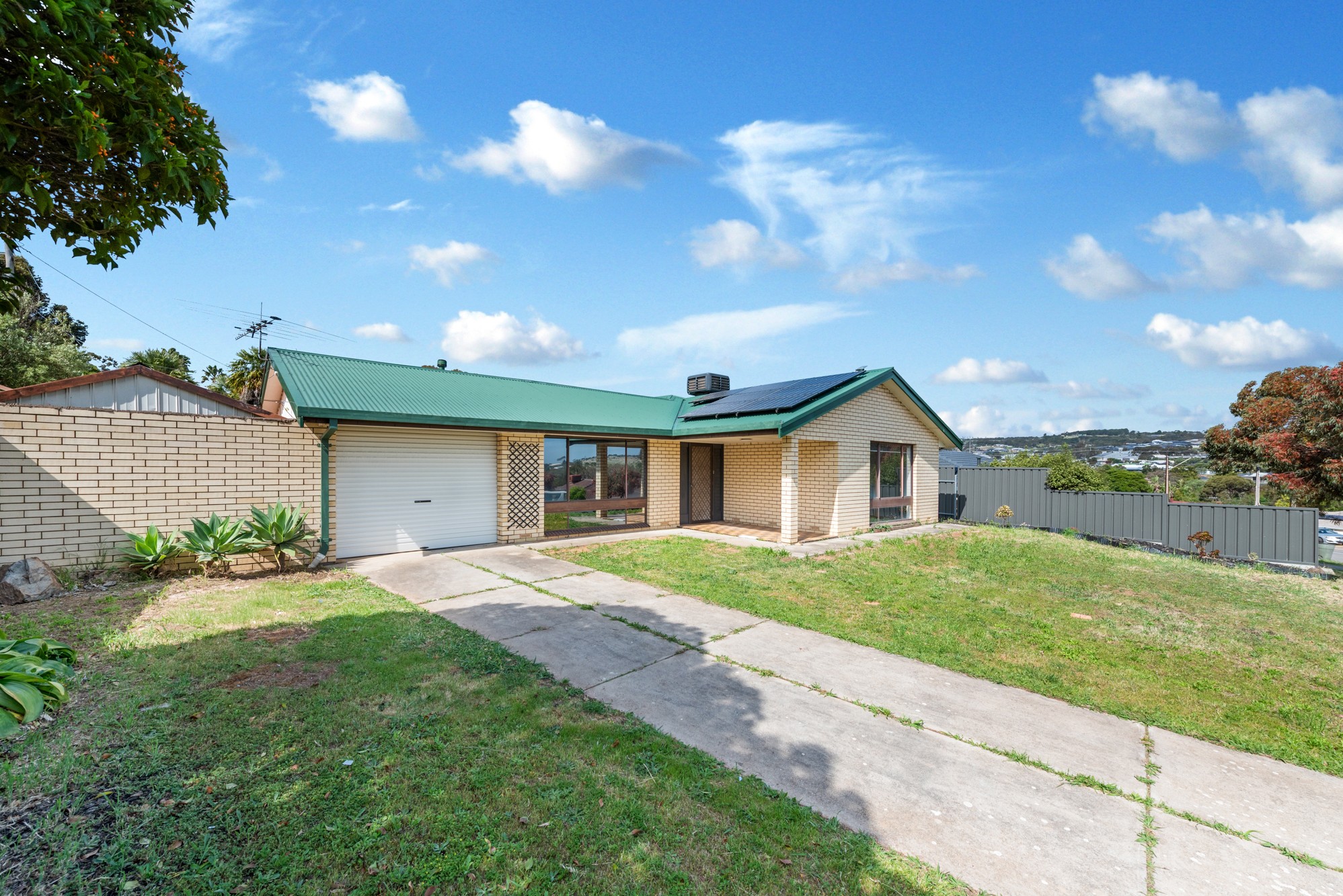 23 Lancing Court, Huntfield Heights, SA 5163