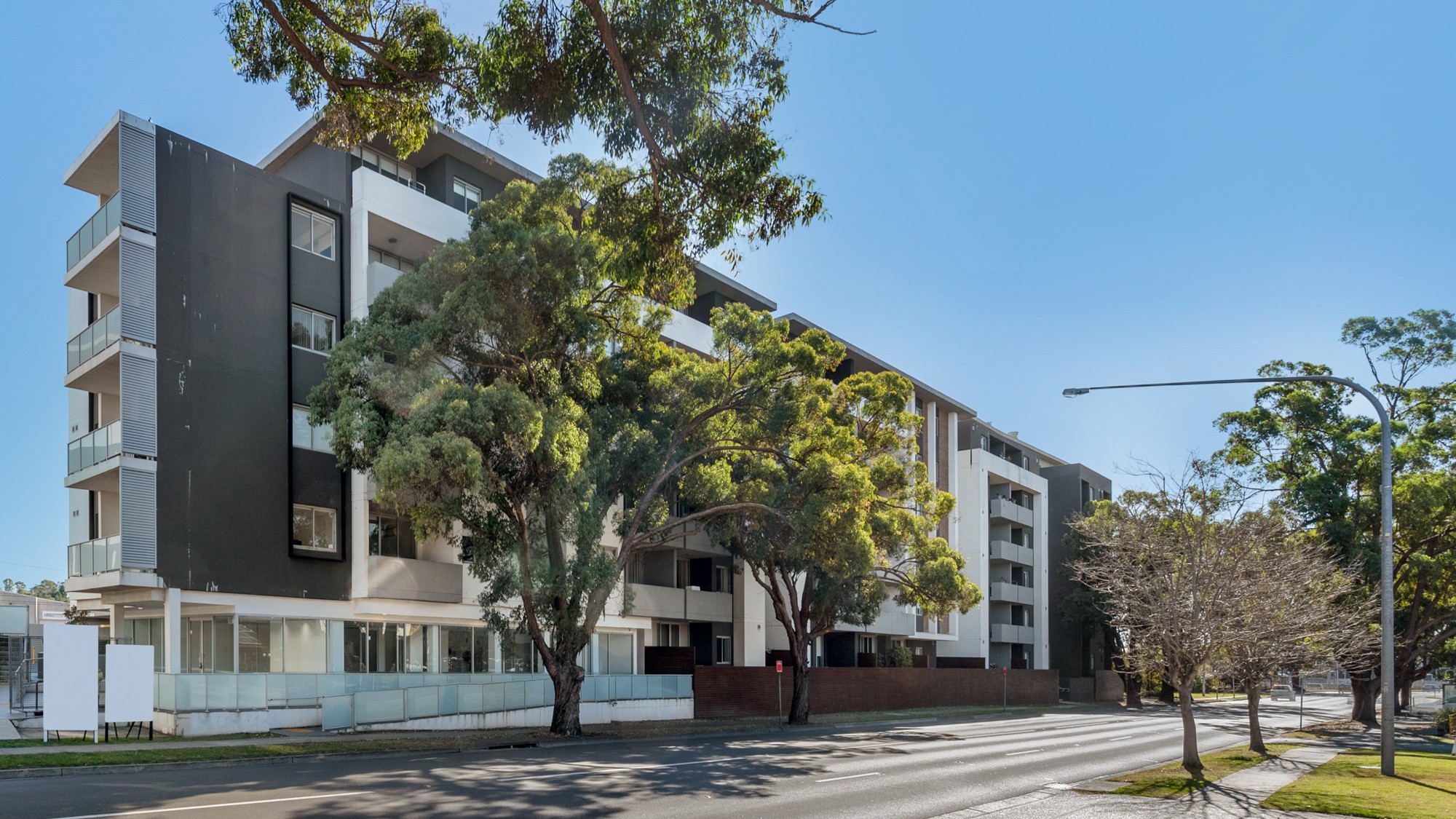 101/3-17 Queen Street, Campbelltown, NSW 2560