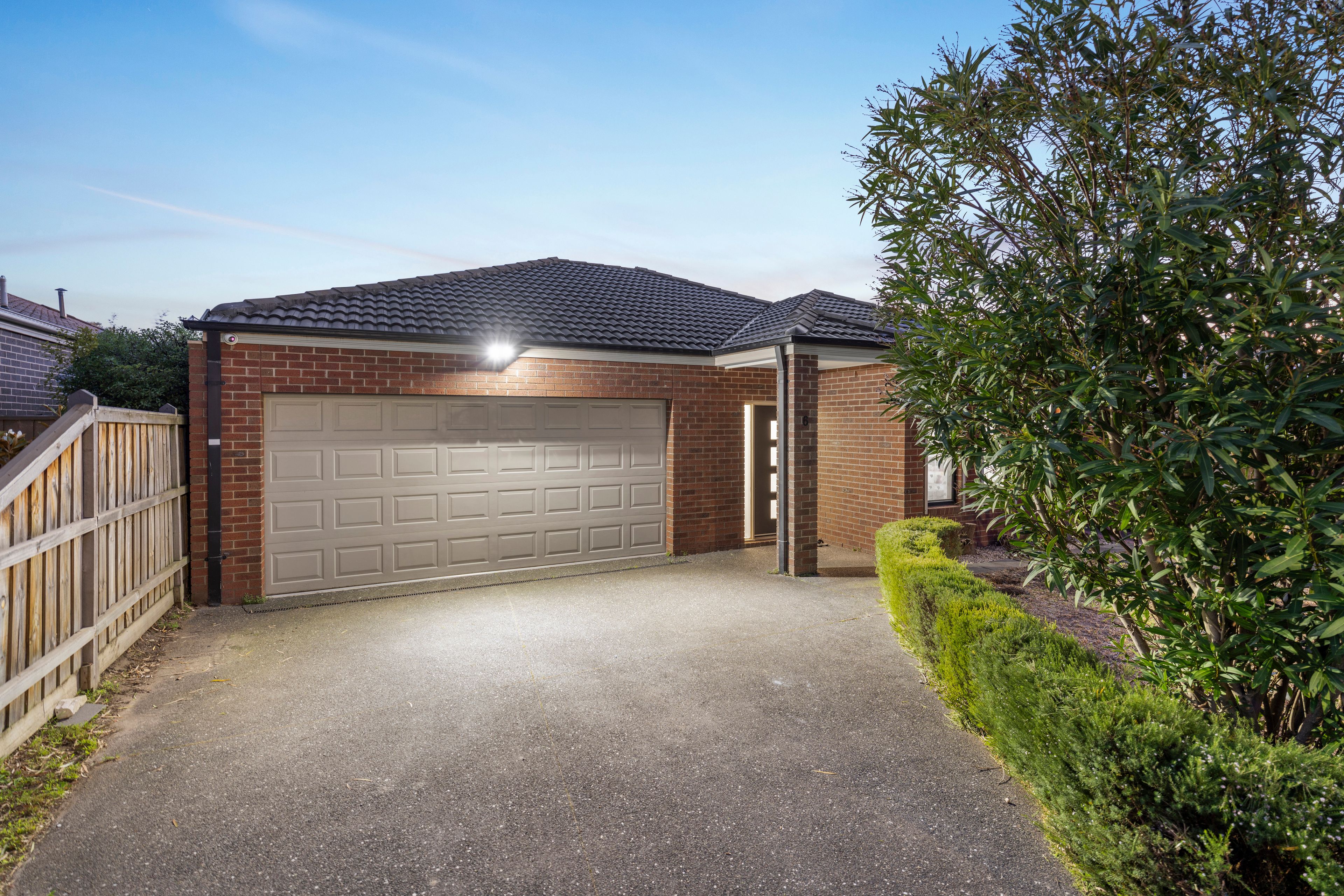 6 Aspendale Place, Lyndhurst, VIC 3975