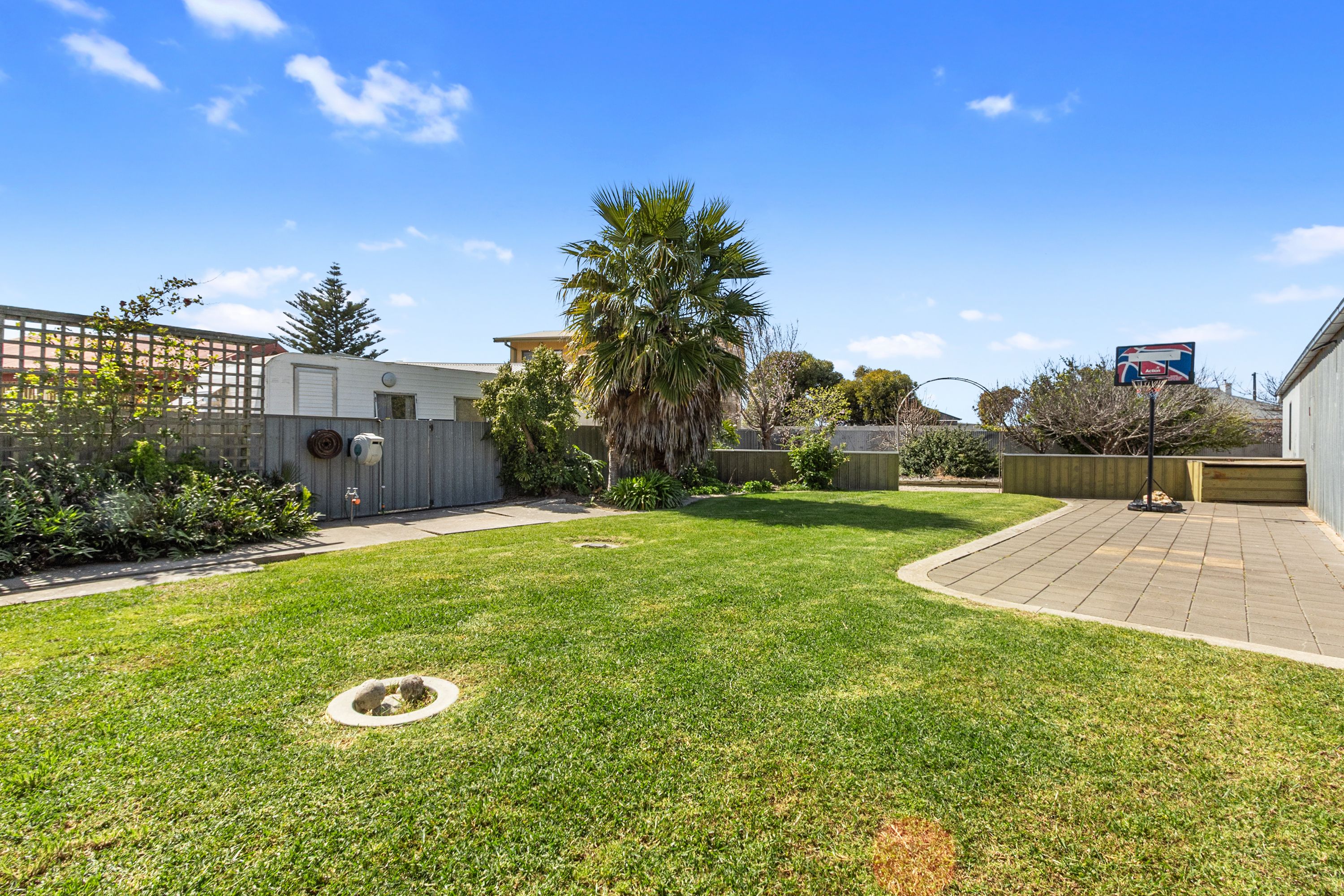 9 Gweneth Court — photo 22 of 30