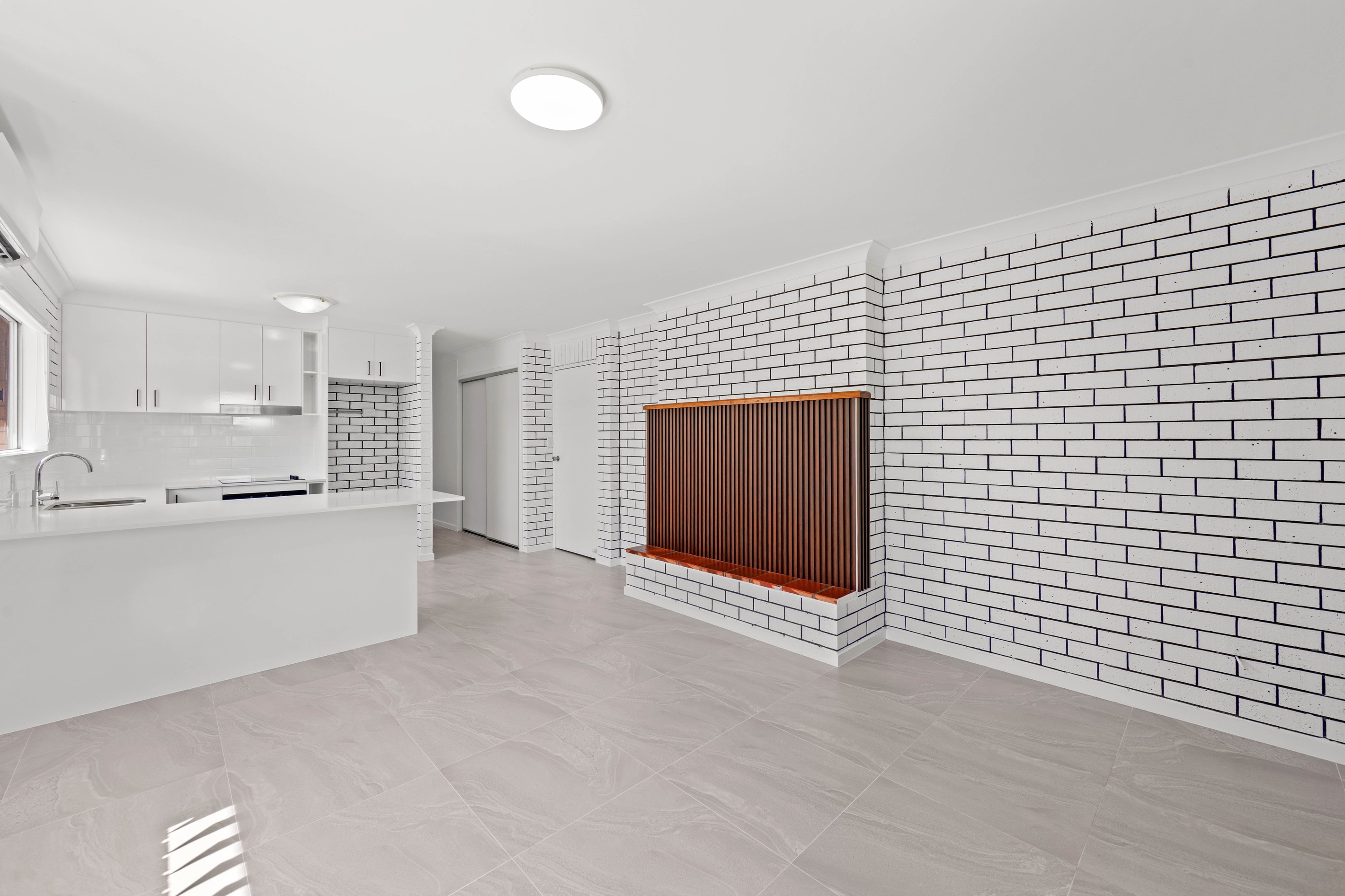 29 Turana Street, Coombabah, QLD 4216