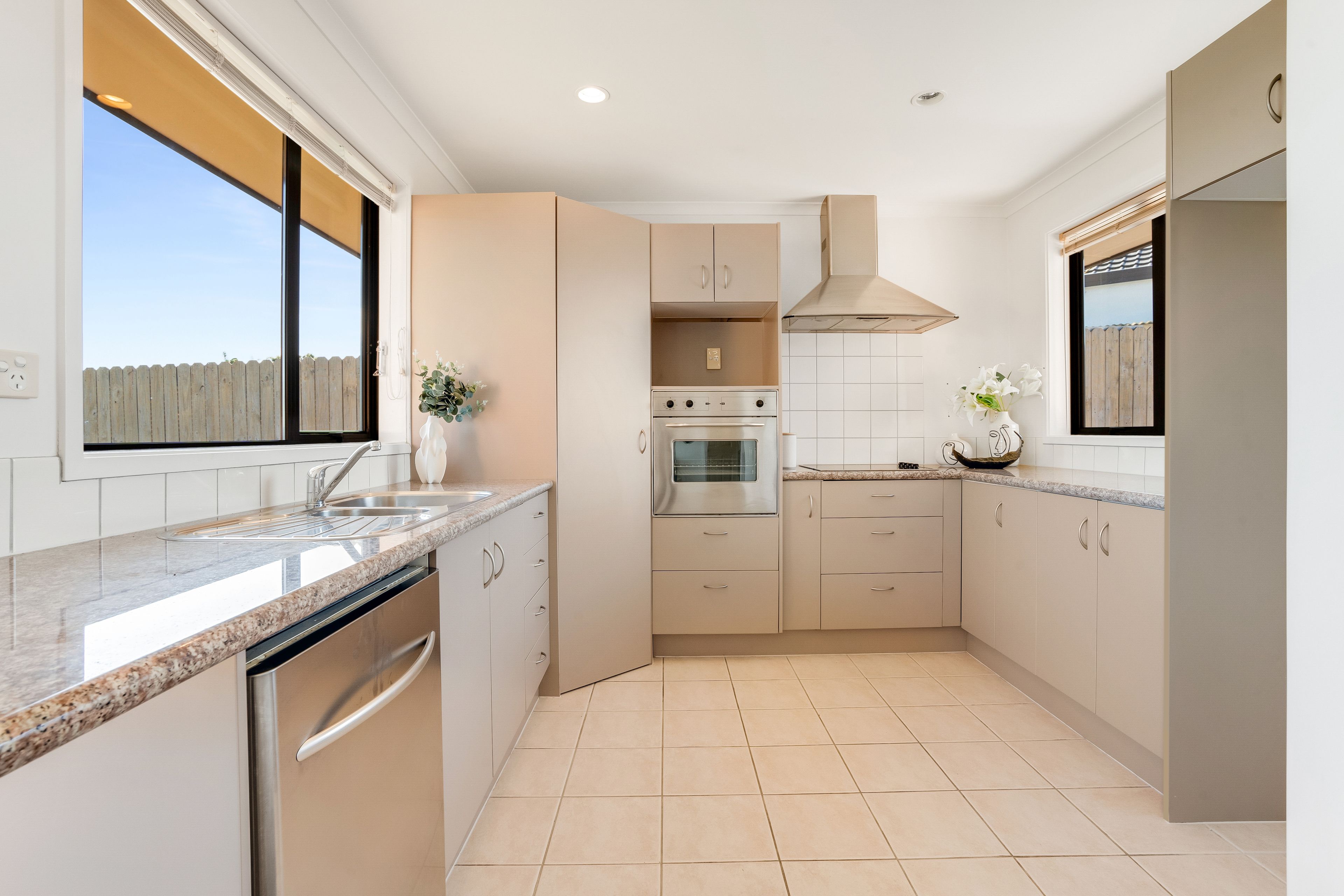 12 Eloise Place, Clendon Park, Manukau City