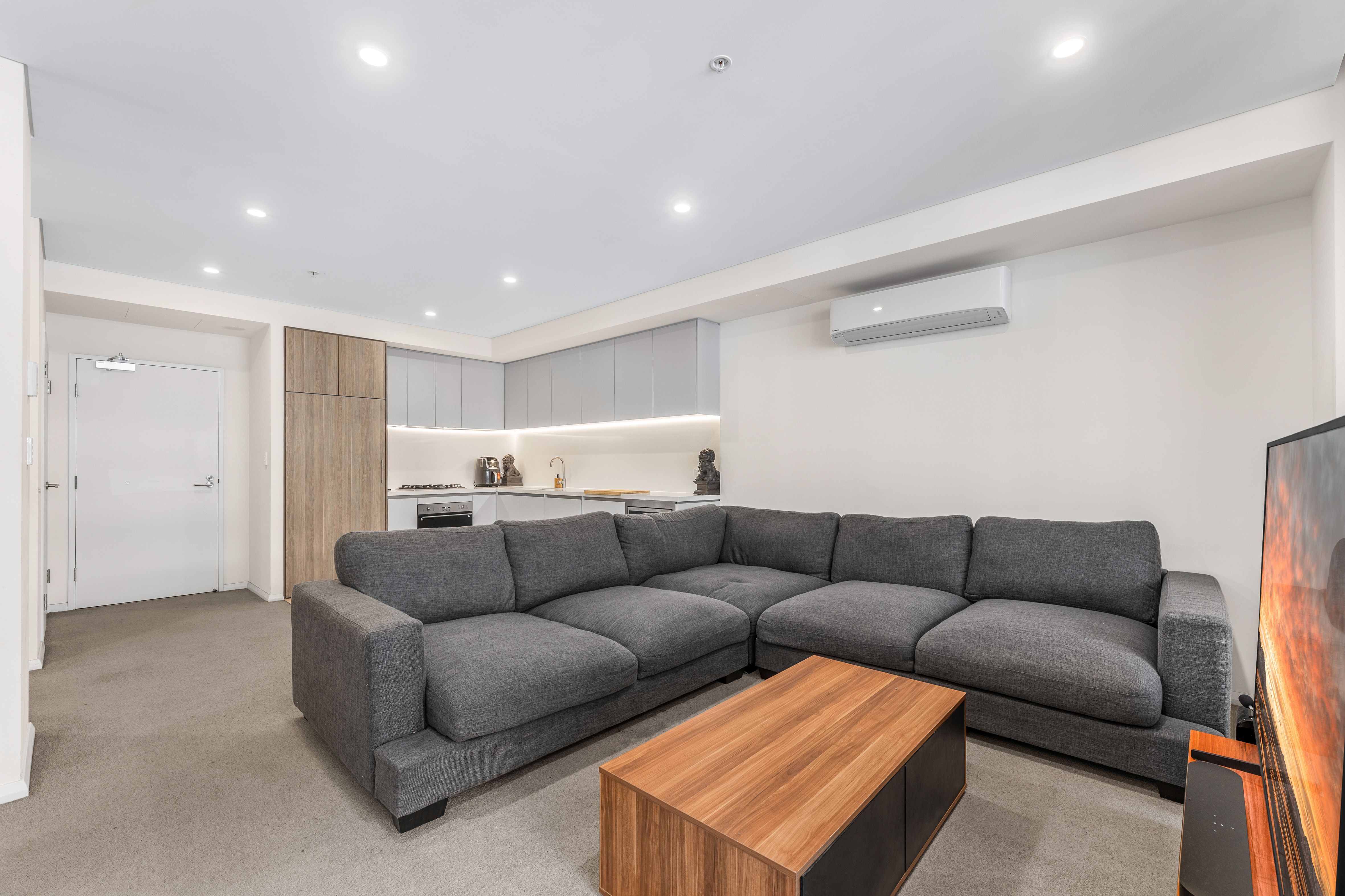 305/9 Village Place, Kirrawee, NSW 2232