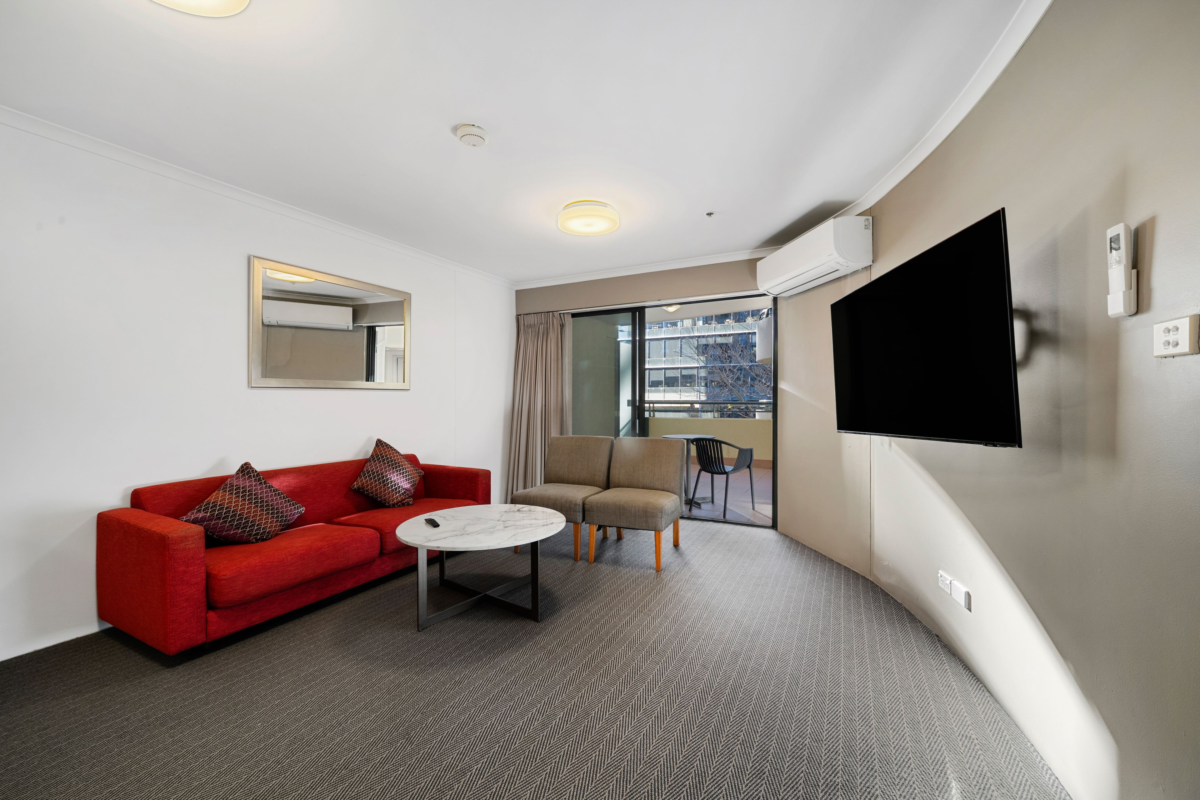 112/74 Northbourne Avenue — photo 7 of 17