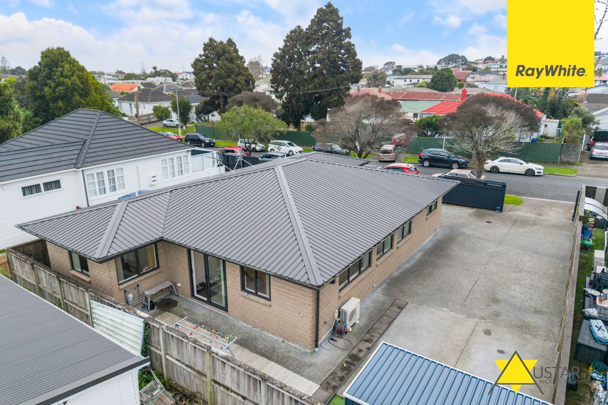 1/2 Miranda Street, Avondale, Auckland City